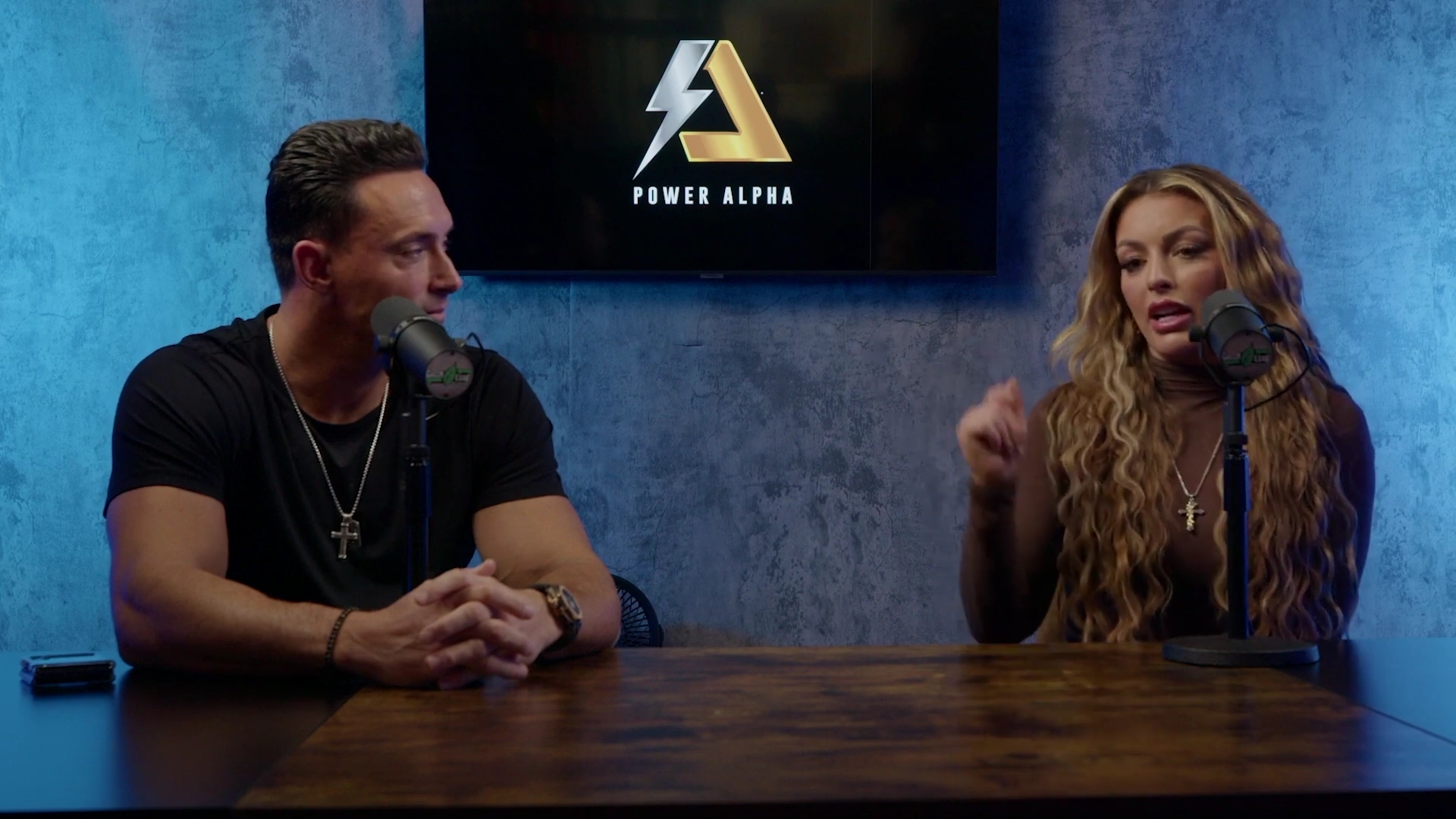 x2mate_com-Ep_9_-_Power_Alphas_Podcast___28Mandy_Saccomanno___Sabby_Piscitelli29-281080p29_mp40440.jpg