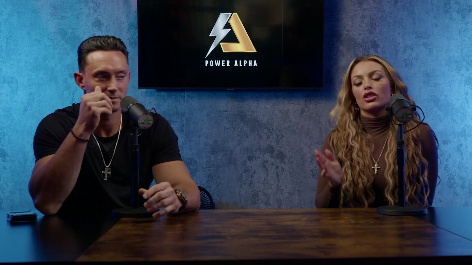 x2mate_com-Ep_9_-_Power_Alphas_Podcast___28Mandy_Saccomanno___Sabby_Piscitelli29-281080p29_mp40443.jpg