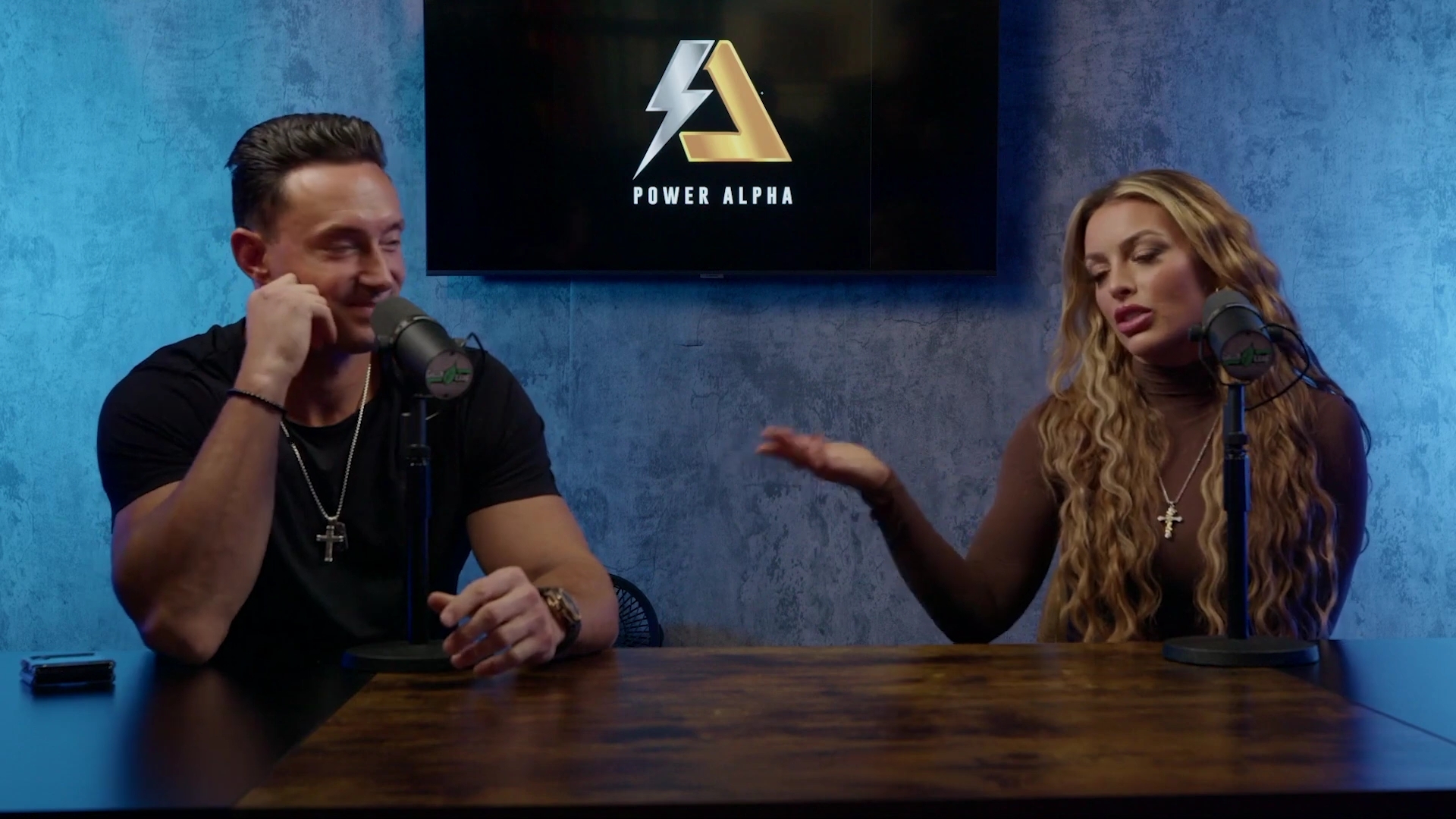 x2mate_com-Ep_9_-_Power_Alphas_Podcast___28Mandy_Saccomanno___Sabby_Piscitelli29-281080p29_mp40444.jpg