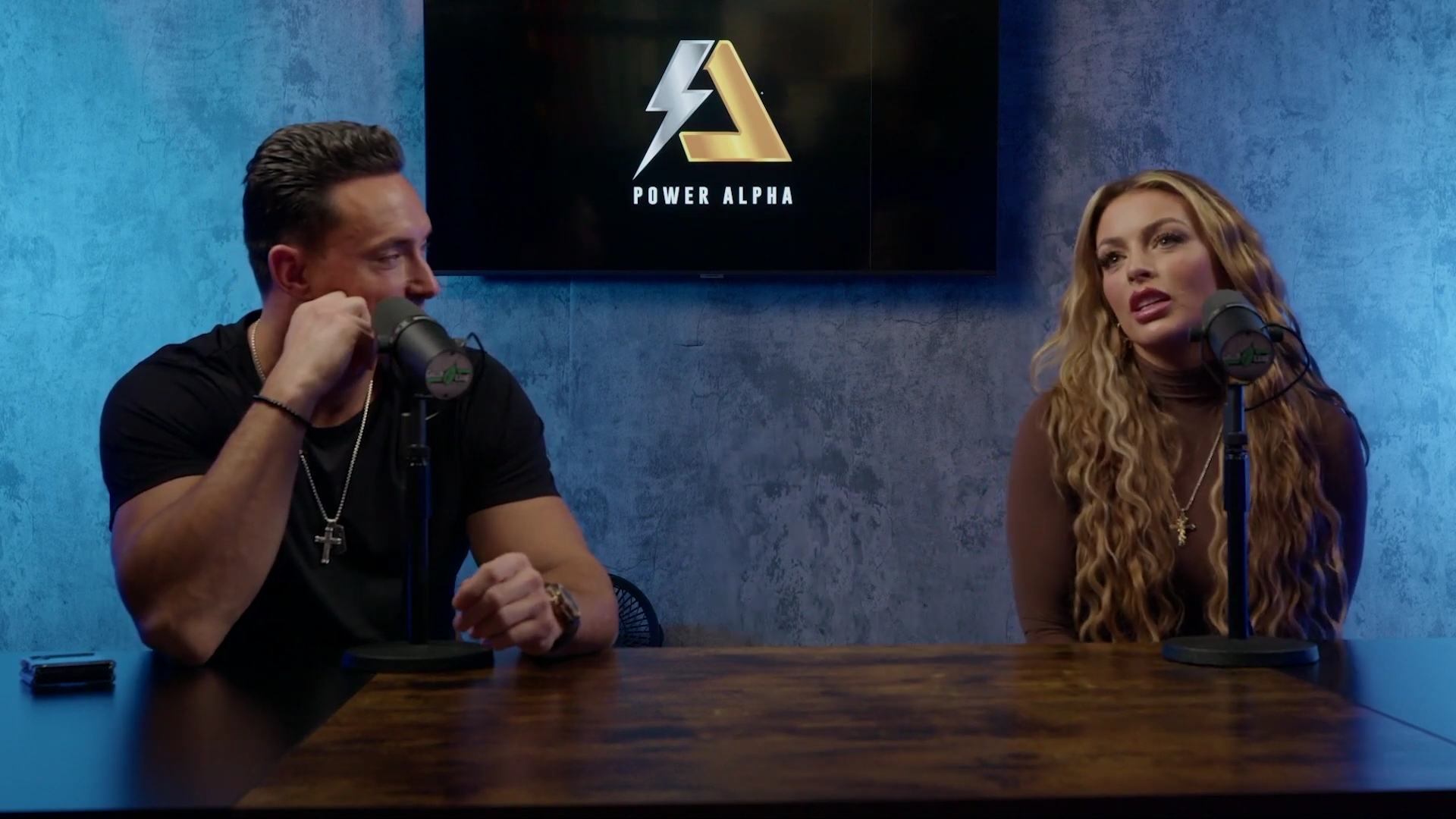 x2mate_com-Ep_9_-_Power_Alphas_Podcast___28Mandy_Saccomanno___Sabby_Piscitelli29-281080p29_mp40447.jpg