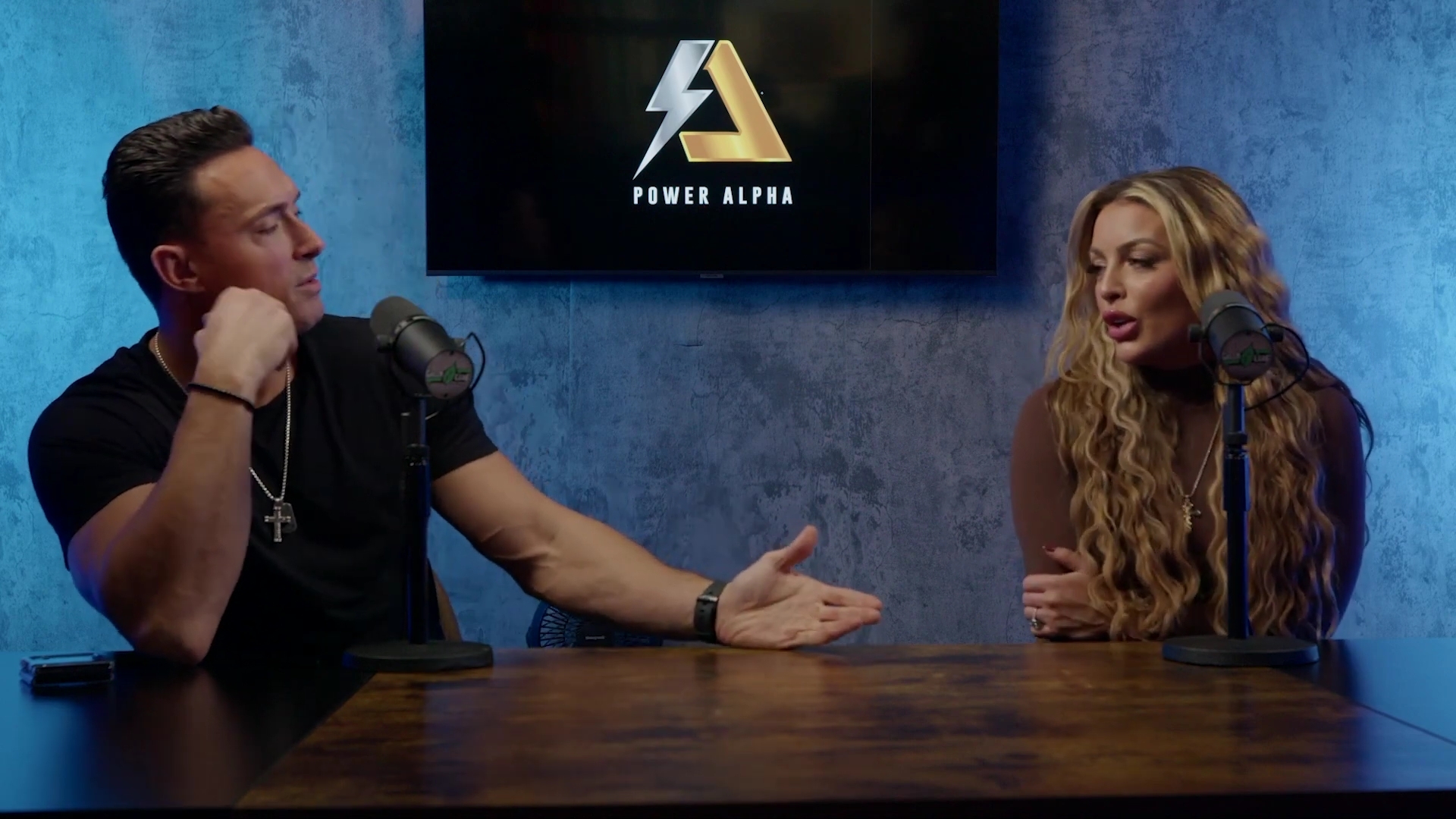 x2mate_com-Ep_9_-_Power_Alphas_Podcast___28Mandy_Saccomanno___Sabby_Piscitelli29-281080p29_mp40450.jpg