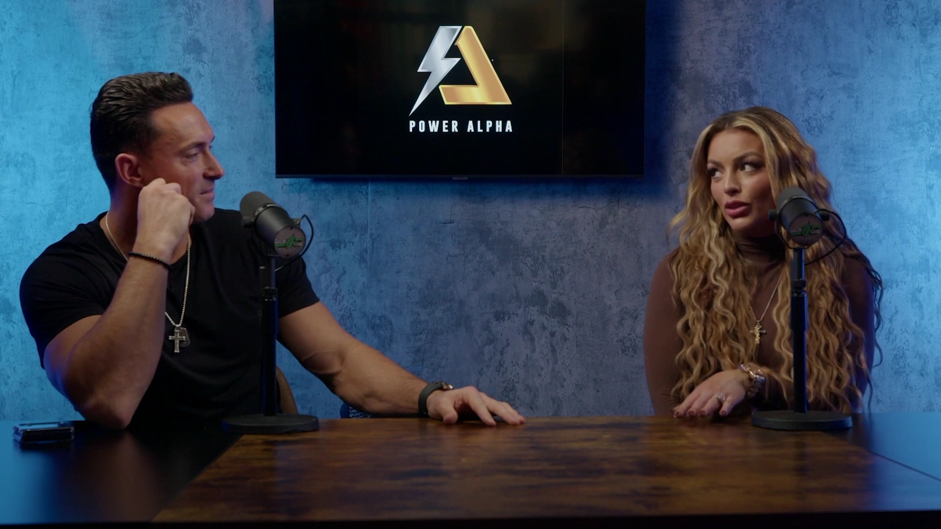 x2mate_com-Ep_9_-_Power_Alphas_Podcast___28Mandy_Saccomanno___Sabby_Piscitelli29-281080p29_mp40459.jpg
