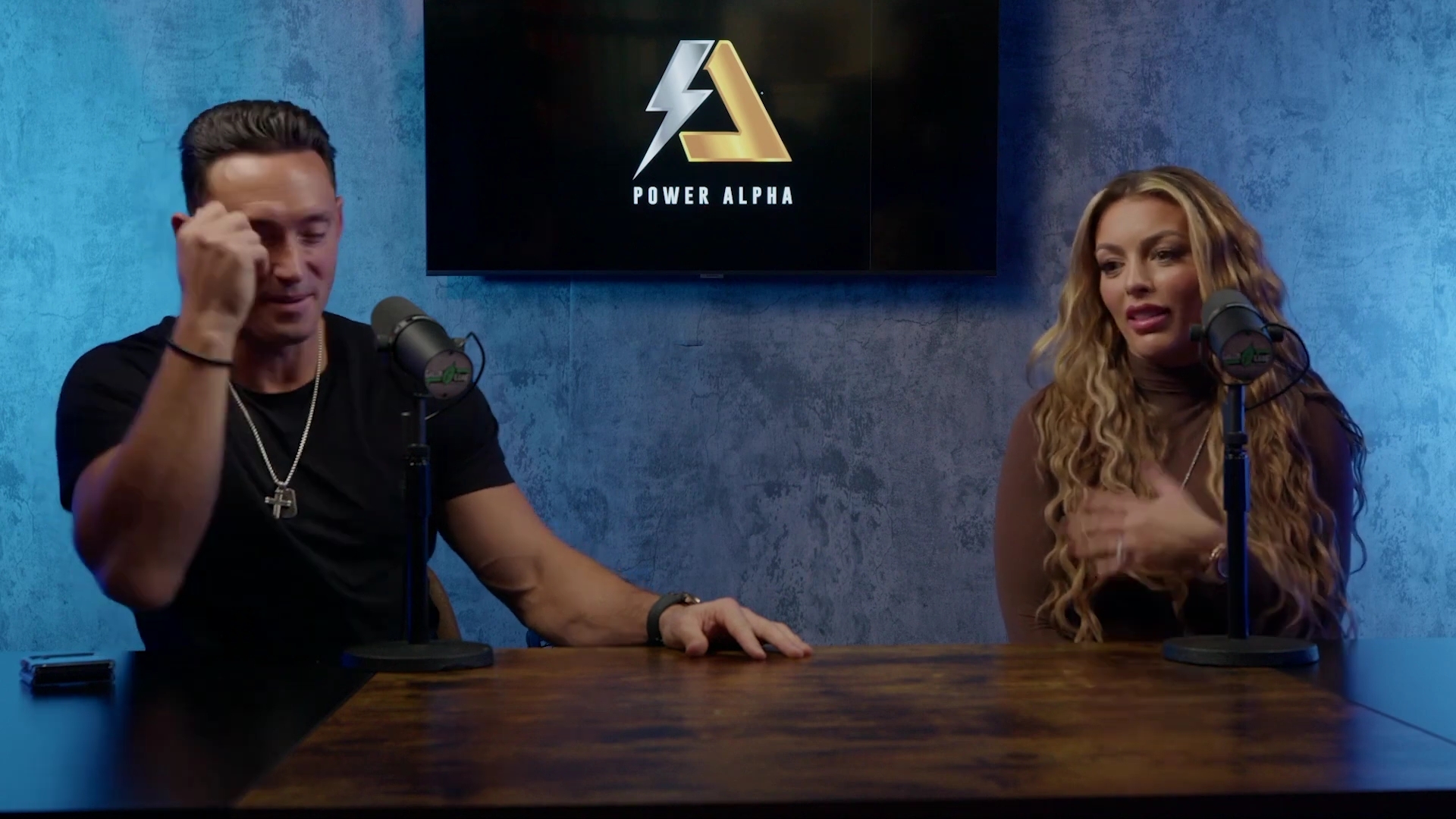 x2mate_com-Ep_9_-_Power_Alphas_Podcast___28Mandy_Saccomanno___Sabby_Piscitelli29-281080p29_mp40461.jpg