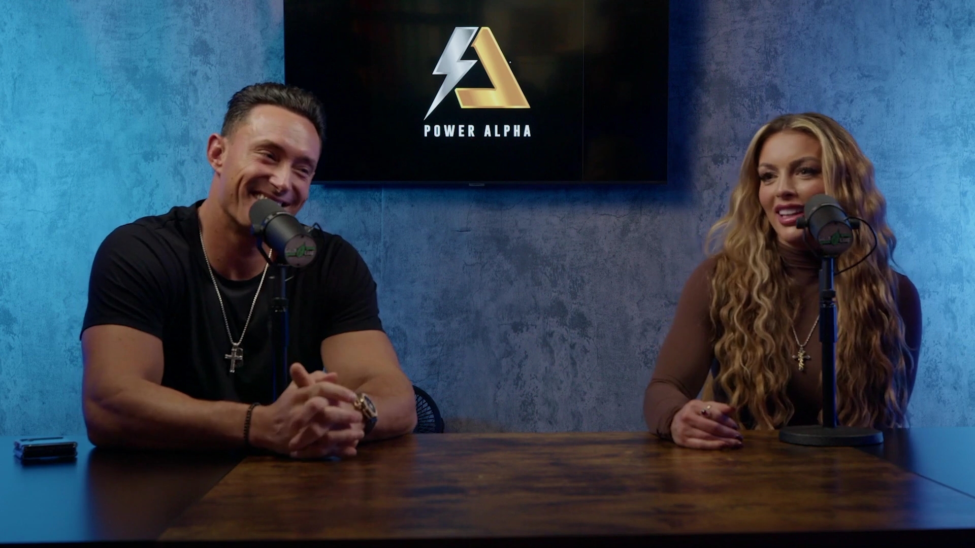 x2mate_com-Ep_9_-_Power_Alphas_Podcast___28Mandy_Saccomanno___Sabby_Piscitelli29-281080p29_mp40483.jpg