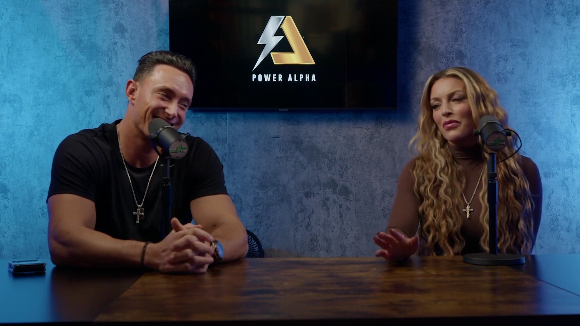 x2mate_com-Ep_9_-_Power_Alphas_Podcast___28Mandy_Saccomanno___Sabby_Piscitelli29-281080p29_mp40484.jpg