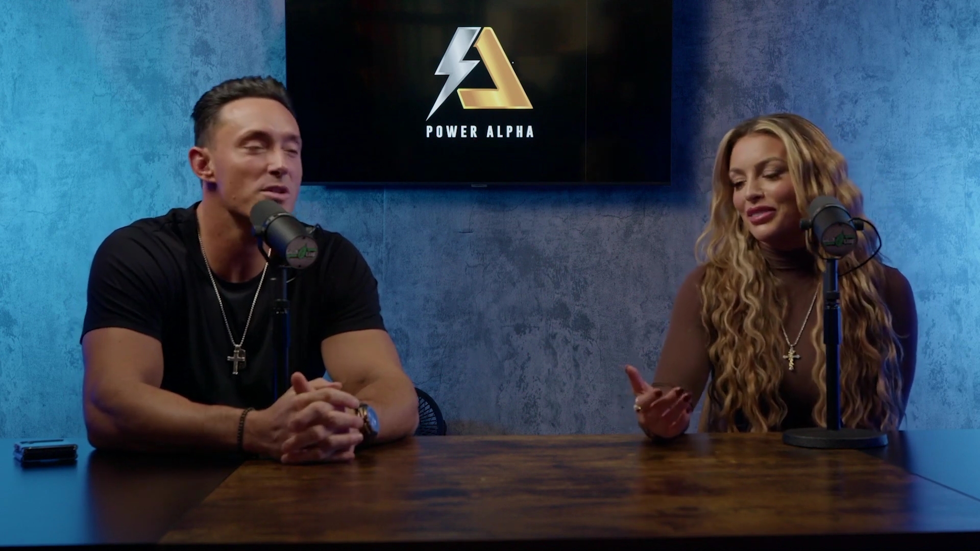 x2mate_com-Ep_9_-_Power_Alphas_Podcast___28Mandy_Saccomanno___Sabby_Piscitelli29-281080p29_mp40485.jpg
