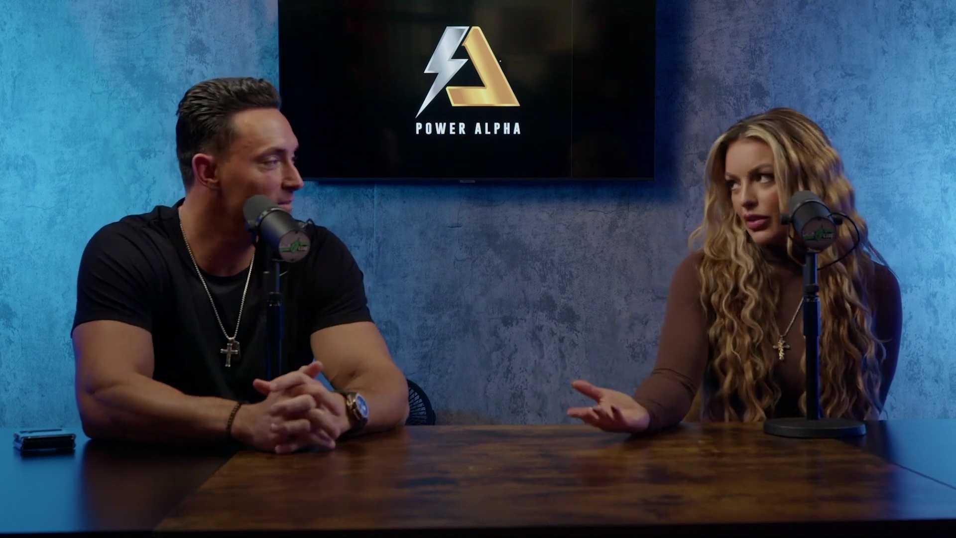x2mate_com-Ep_9_-_Power_Alphas_Podcast___28Mandy_Saccomanno___Sabby_Piscitelli29-281080p29_mp40490.jpg