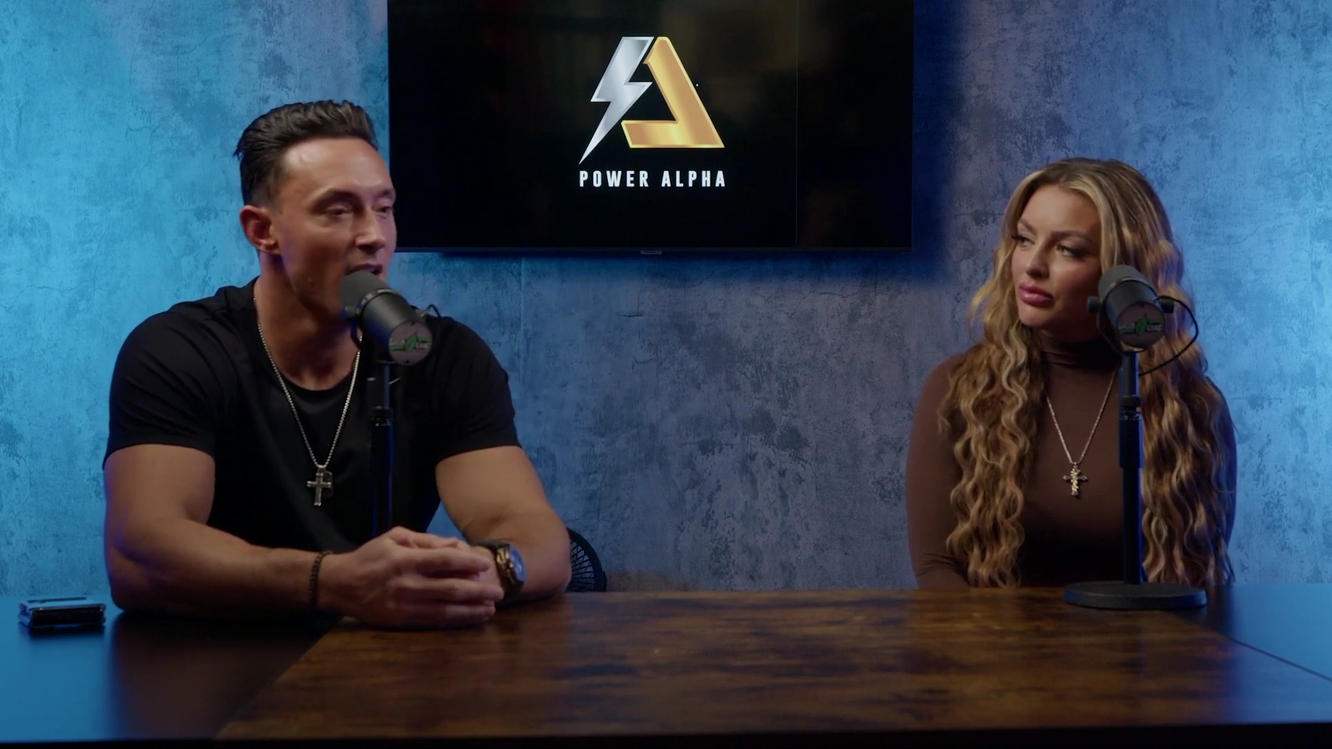 x2mate_com-Ep_9_-_Power_Alphas_Podcast___28Mandy_Saccomanno___Sabby_Piscitelli29-281080p29_mp40513.jpg