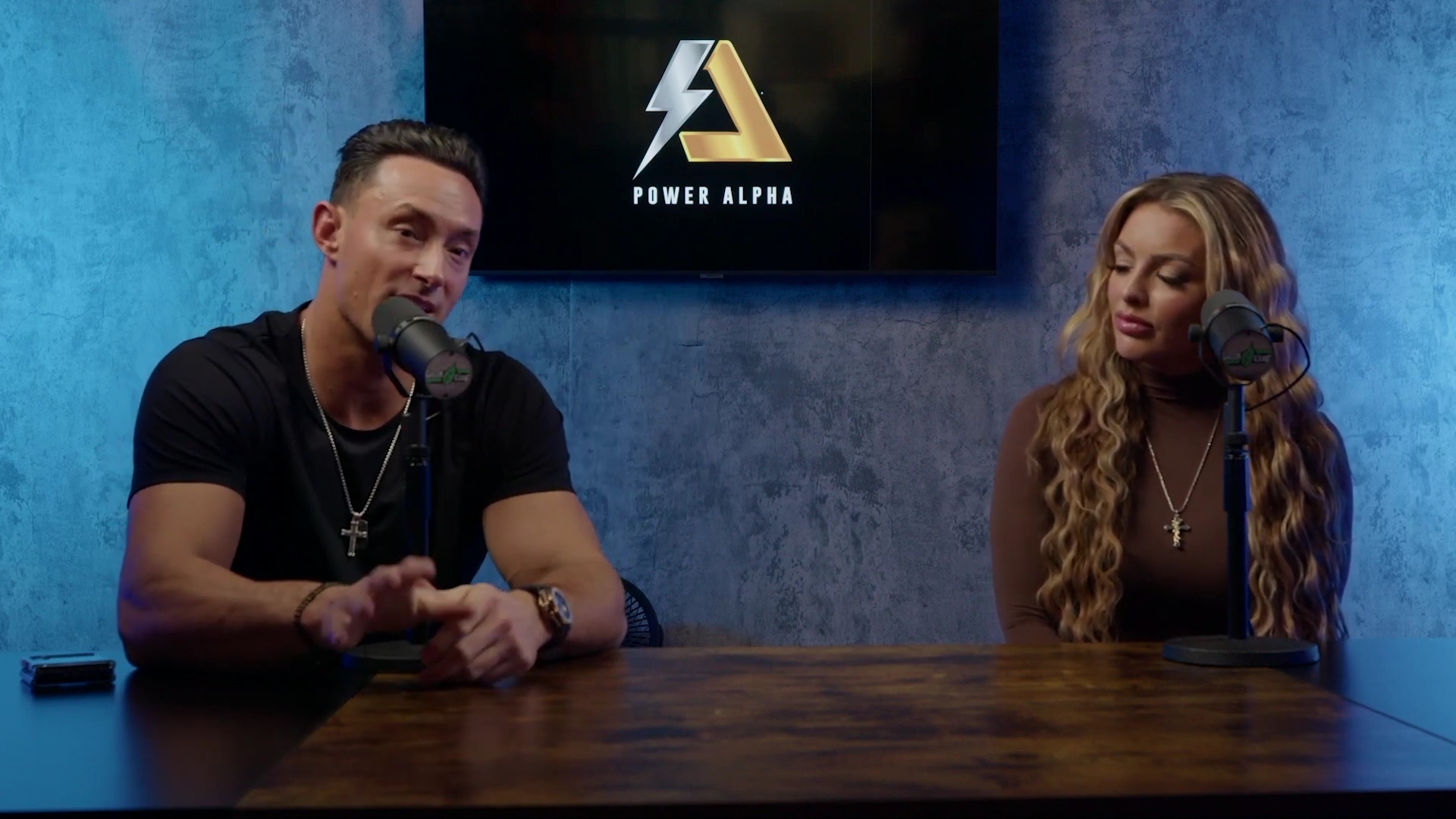 x2mate_com-Ep_9_-_Power_Alphas_Podcast___28Mandy_Saccomanno___Sabby_Piscitelli29-281080p29_mp40515.jpg