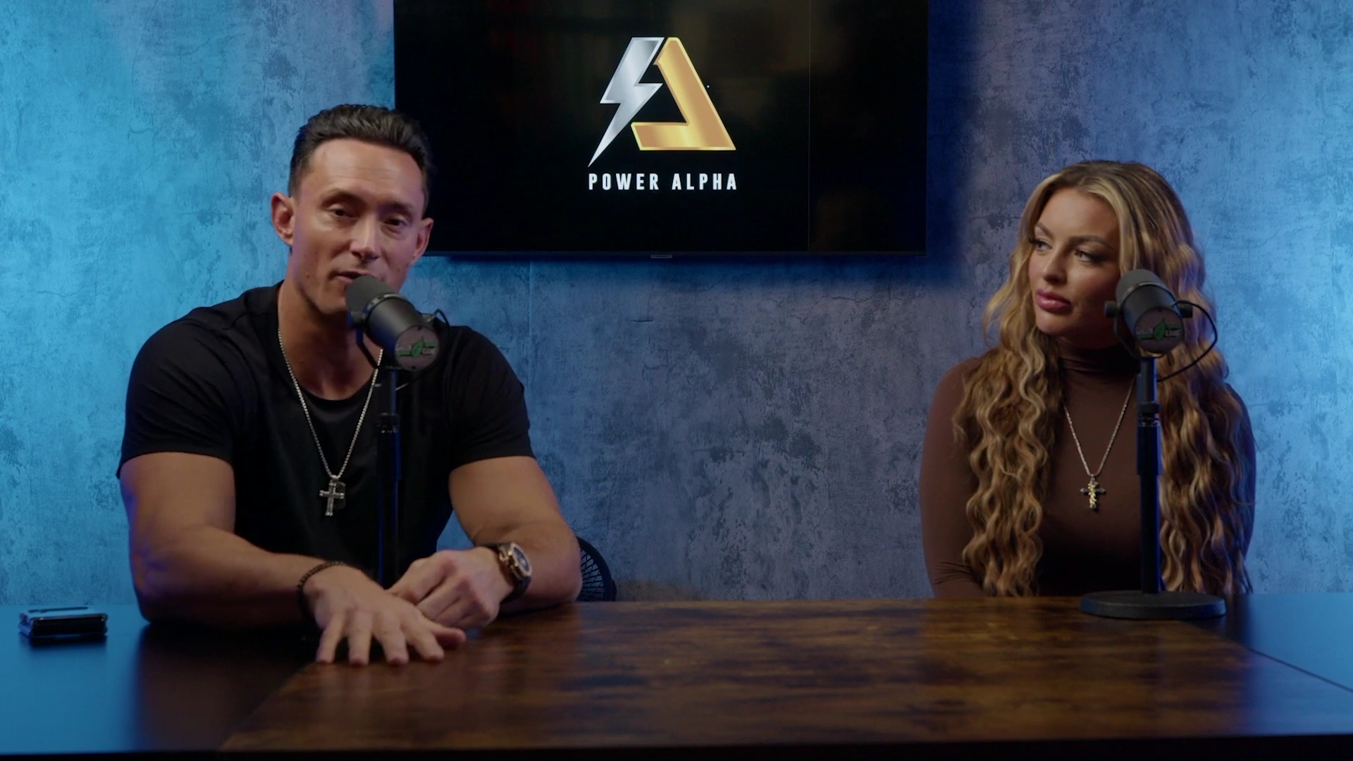 x2mate_com-Ep_9_-_Power_Alphas_Podcast___28Mandy_Saccomanno___Sabby_Piscitelli29-281080p29_mp40517.jpg