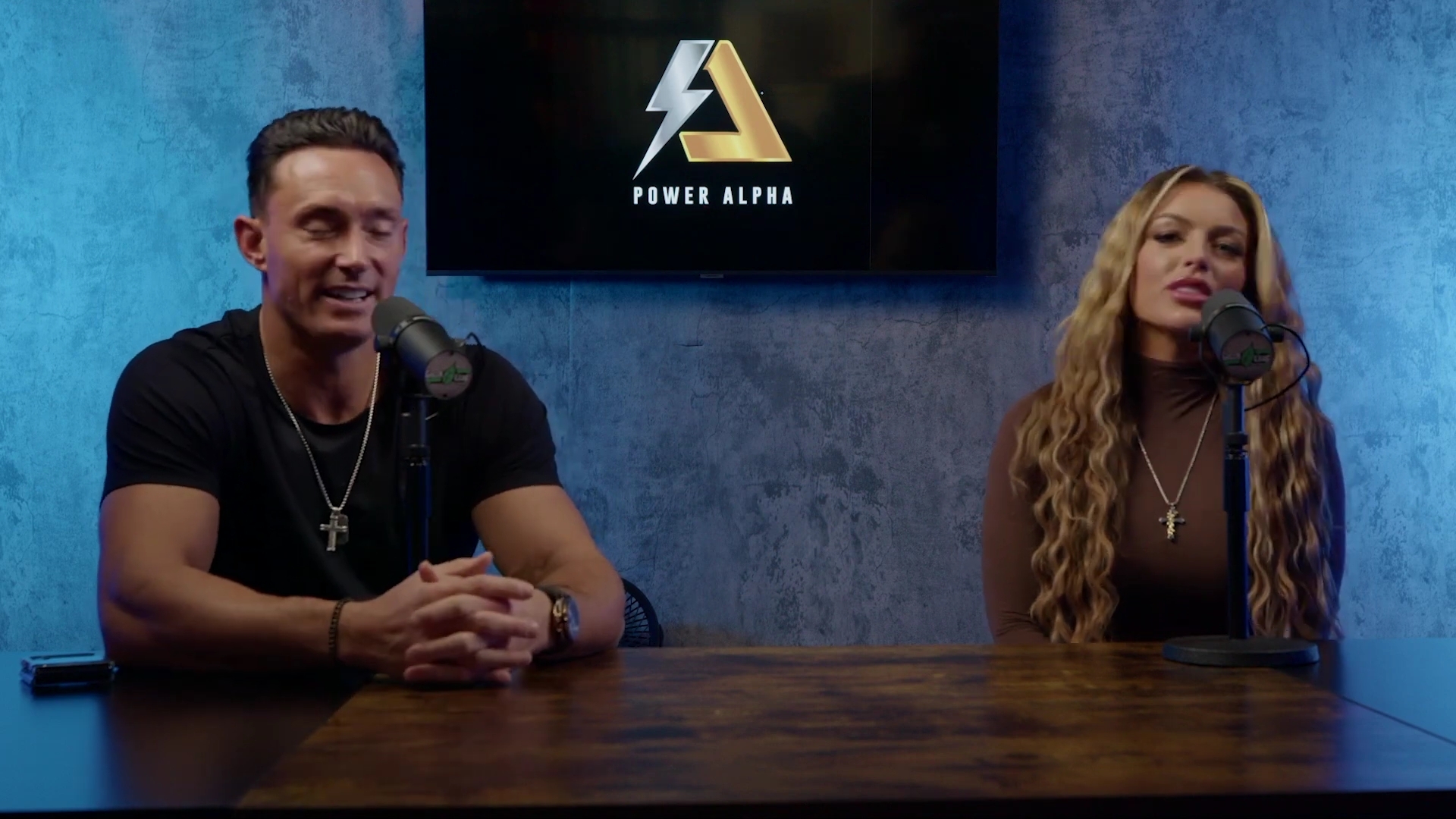 x2mate_com-Ep_9_-_Power_Alphas_Podcast___28Mandy_Saccomanno___Sabby_Piscitelli29-281080p29_mp40519.jpg