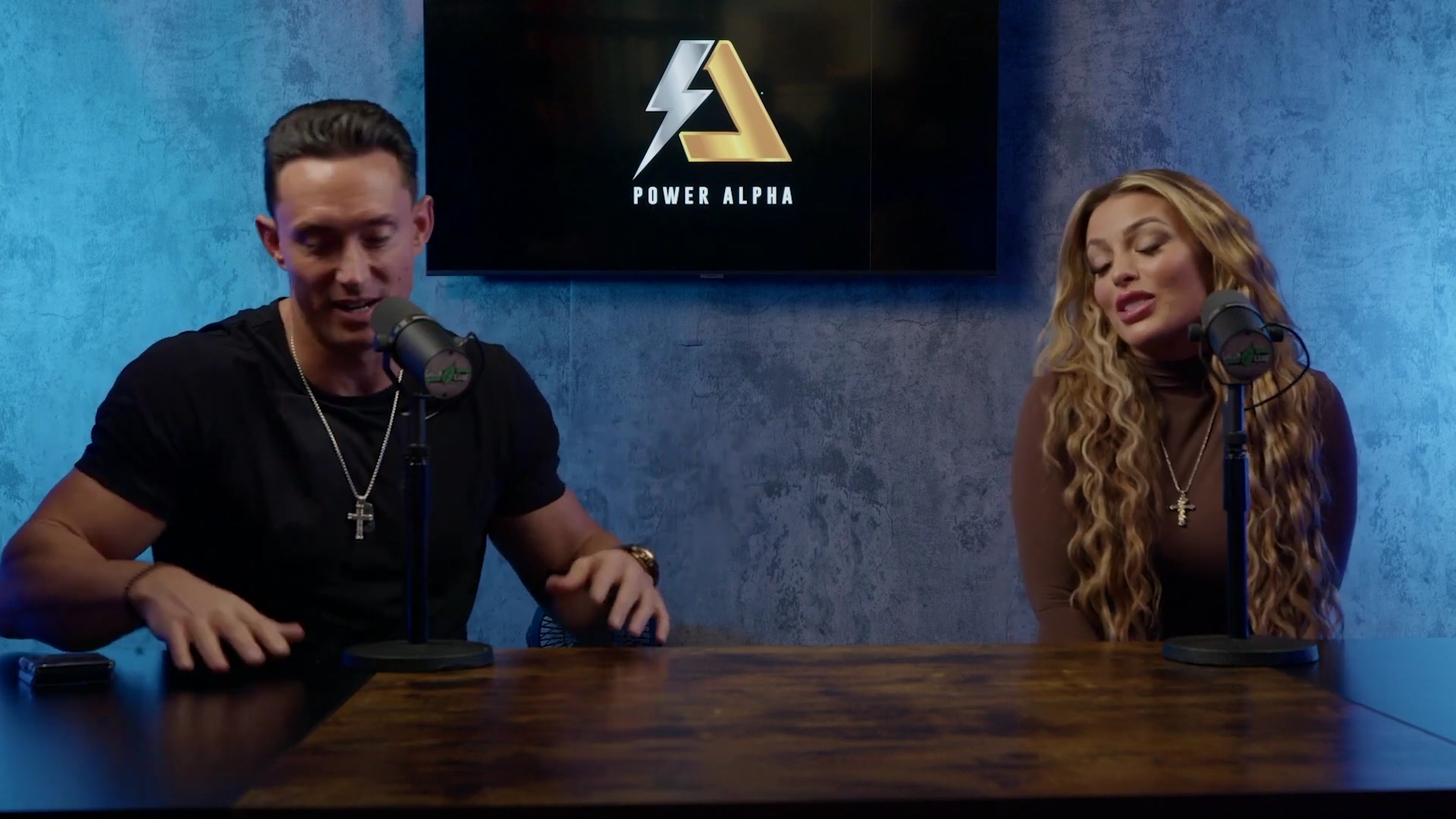 x2mate_com-Ep_9_-_Power_Alphas_Podcast___28Mandy_Saccomanno___Sabby_Piscitelli29-281080p29_mp40528.jpg