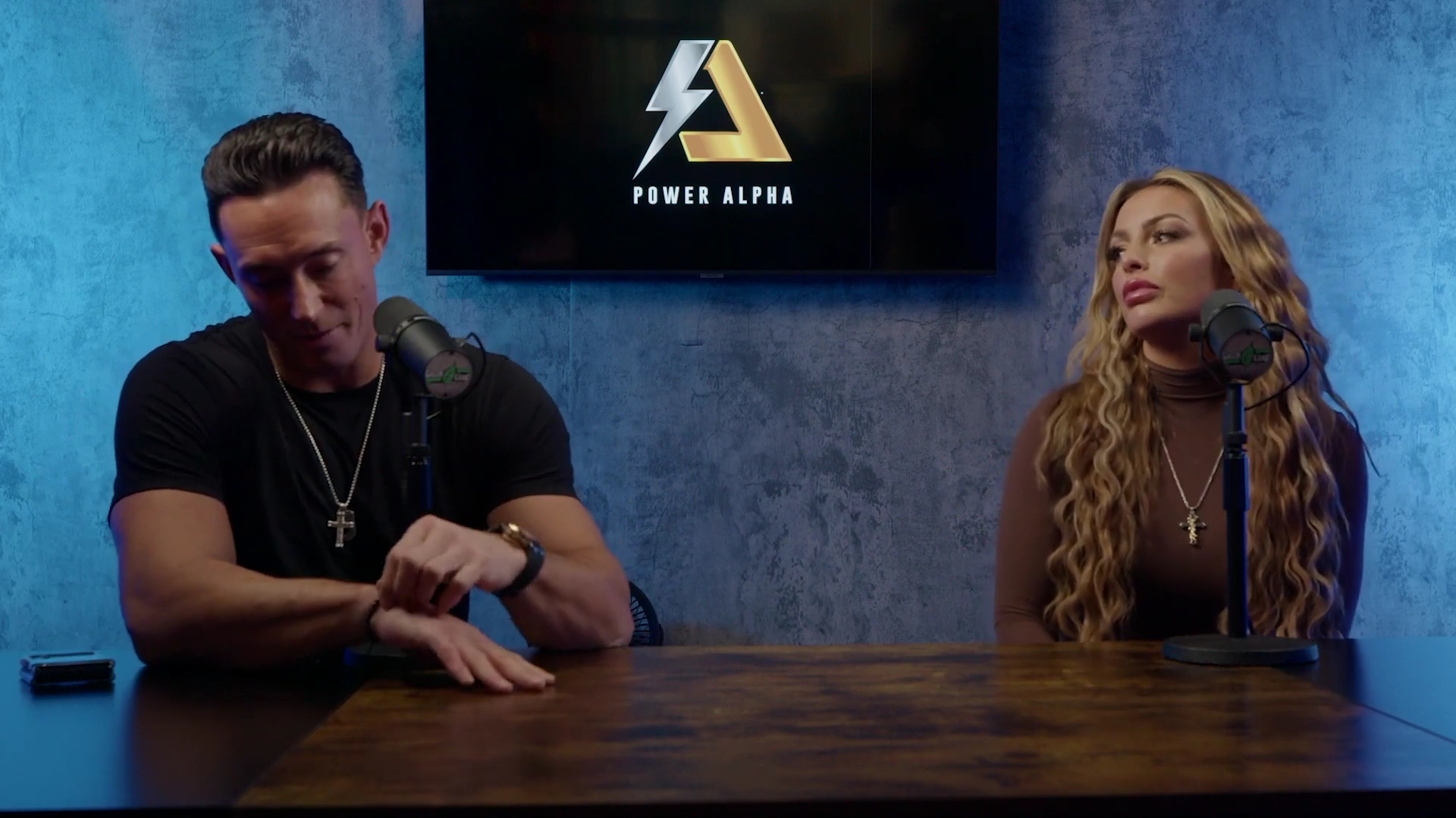 x2mate_com-Ep_9_-_Power_Alphas_Podcast___28Mandy_Saccomanno___Sabby_Piscitelli29-281080p29_mp40591.jpg