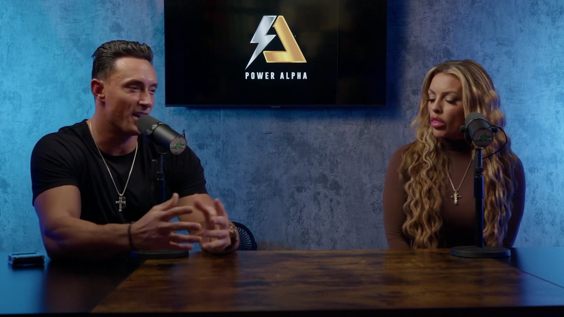 x2mate_com-Ep_9_-_Power_Alphas_Podcast___28Mandy_Saccomanno___Sabby_Piscitelli29-281080p29_mp40662.jpg