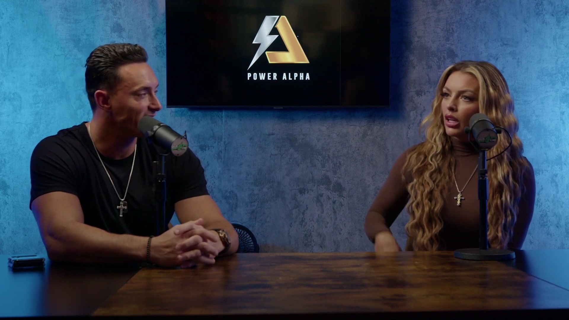 x2mate_com-Ep_9_-_Power_Alphas_Podcast___28Mandy_Saccomanno___Sabby_Piscitelli29-281080p29_mp40665.jpg