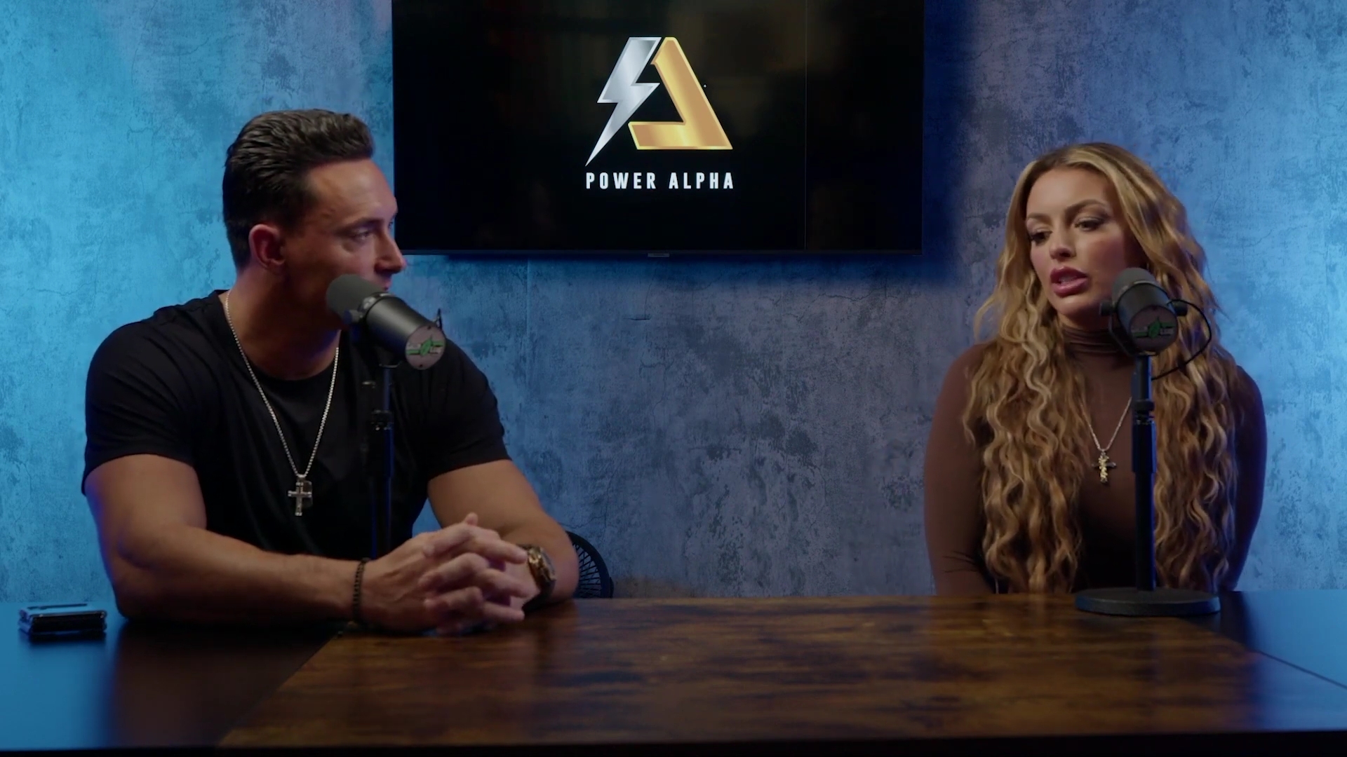 x2mate_com-Ep_9_-_Power_Alphas_Podcast___28Mandy_Saccomanno___Sabby_Piscitelli29-281080p29_mp40673.jpg