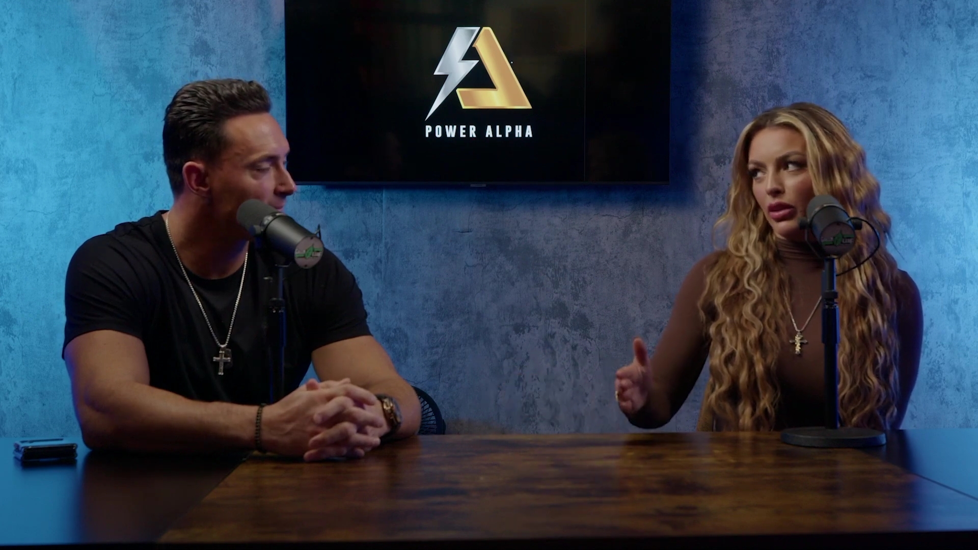 x2mate_com-Ep_9_-_Power_Alphas_Podcast___28Mandy_Saccomanno___Sabby_Piscitelli29-281080p29_mp40690.jpg