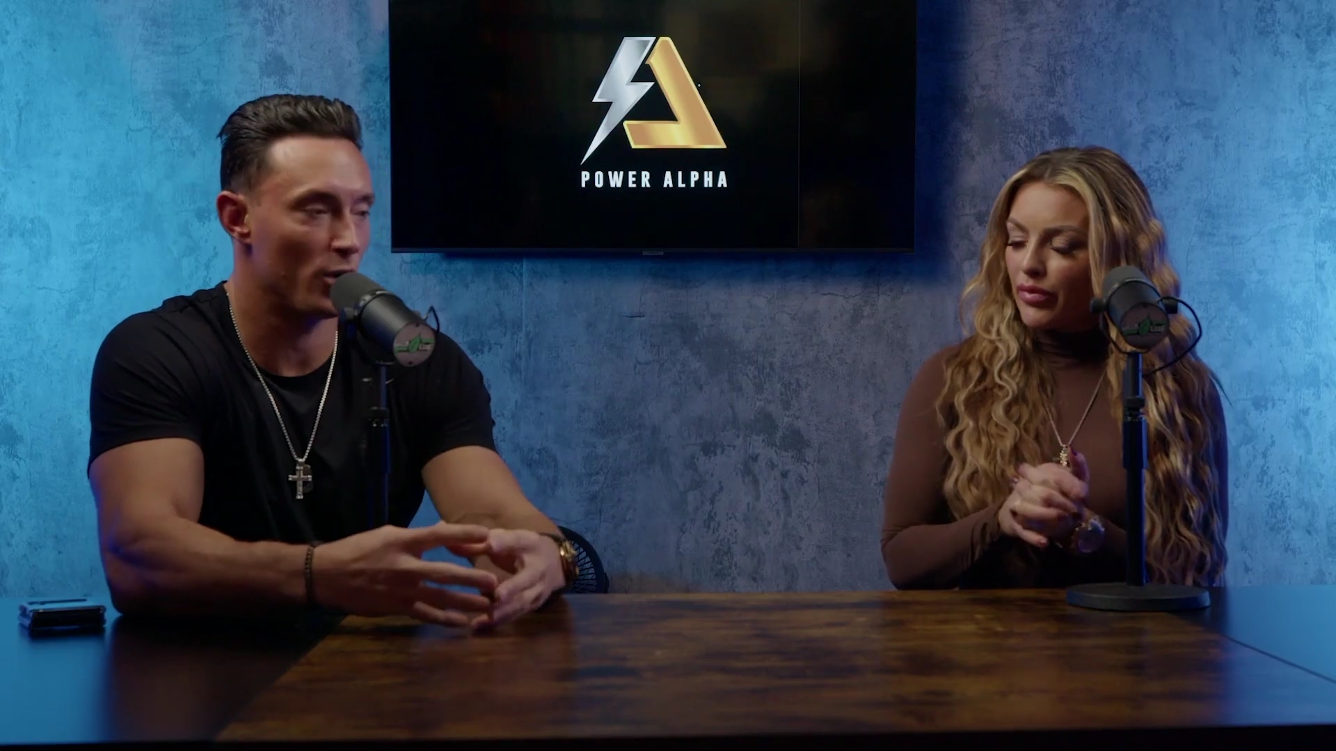 x2mate_com-Ep_9_-_Power_Alphas_Podcast___28Mandy_Saccomanno___Sabby_Piscitelli29-281080p29_mp40736.jpg