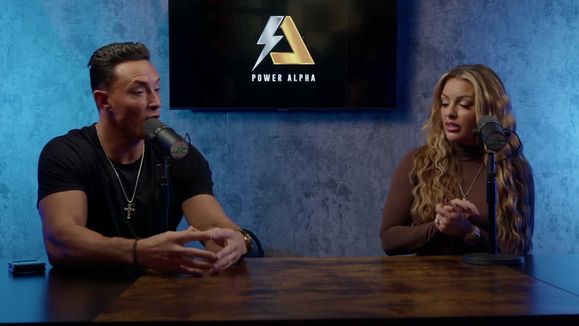 x2mate_com-Ep_9_-_Power_Alphas_Podcast___28Mandy_Saccomanno___Sabby_Piscitelli29-281080p29_mp40738.jpg