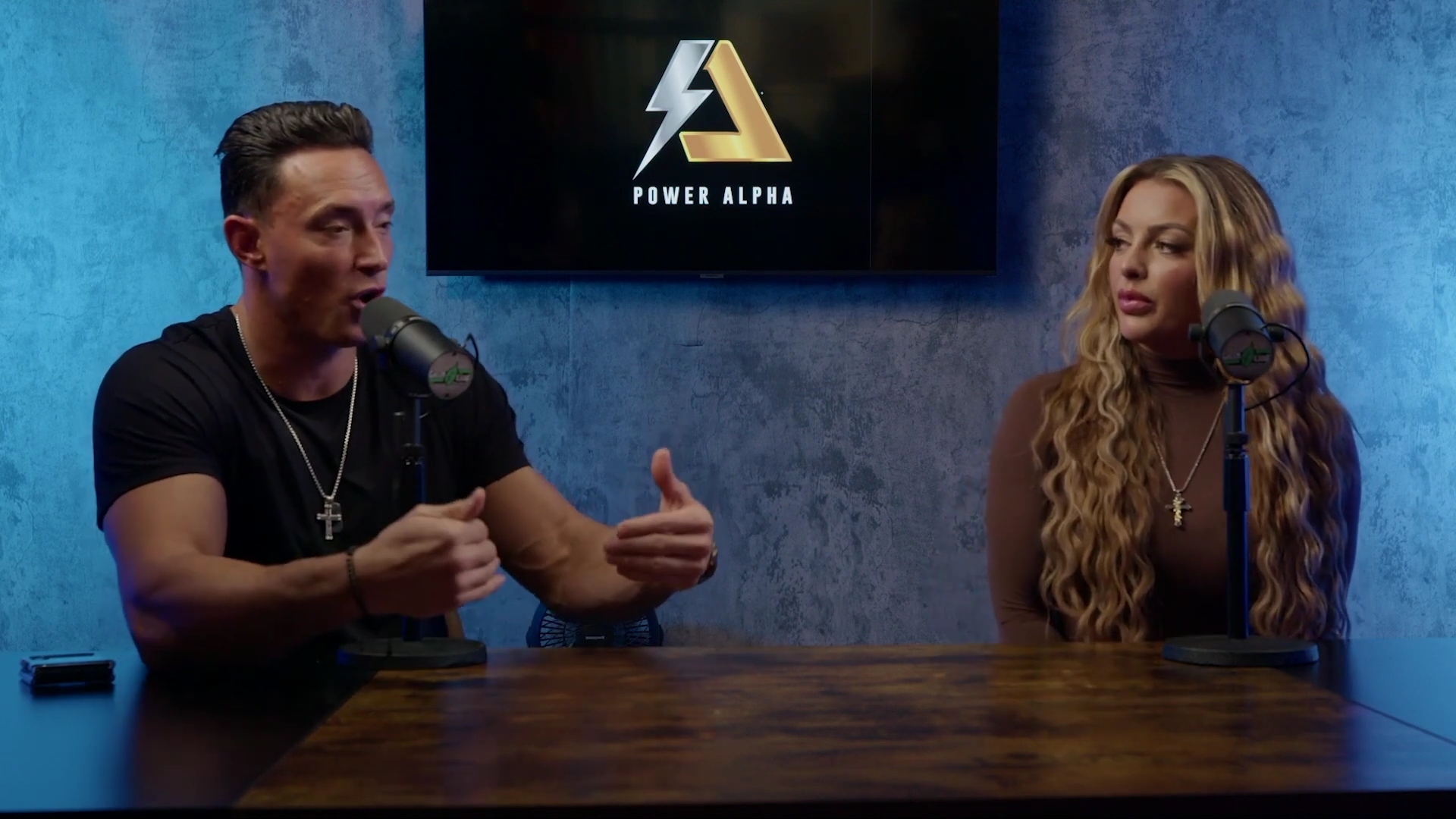 x2mate_com-Ep_9_-_Power_Alphas_Podcast___28Mandy_Saccomanno___Sabby_Piscitelli29-281080p29_mp40740.jpg