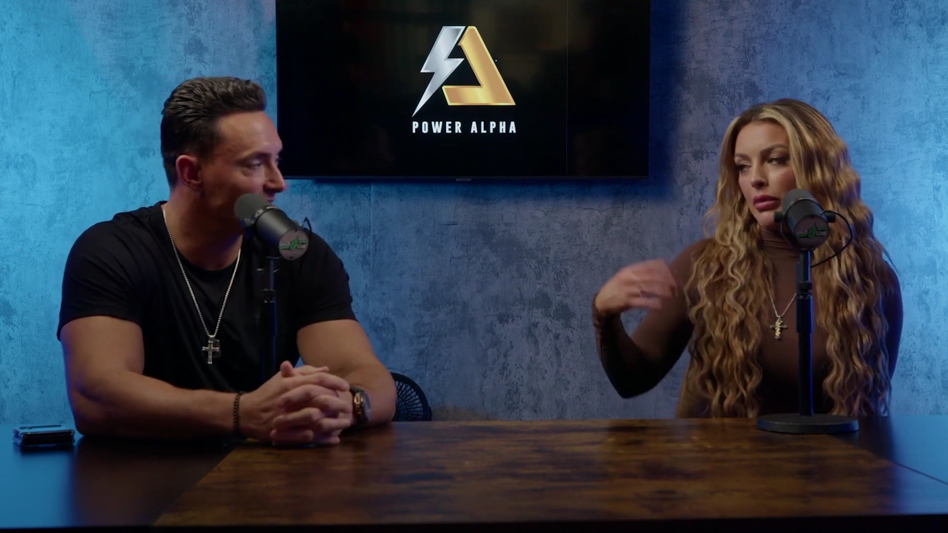x2mate_com-Ep_9_-_Power_Alphas_Podcast___28Mandy_Saccomanno___Sabby_Piscitelli29-281080p29_mp40744.jpg