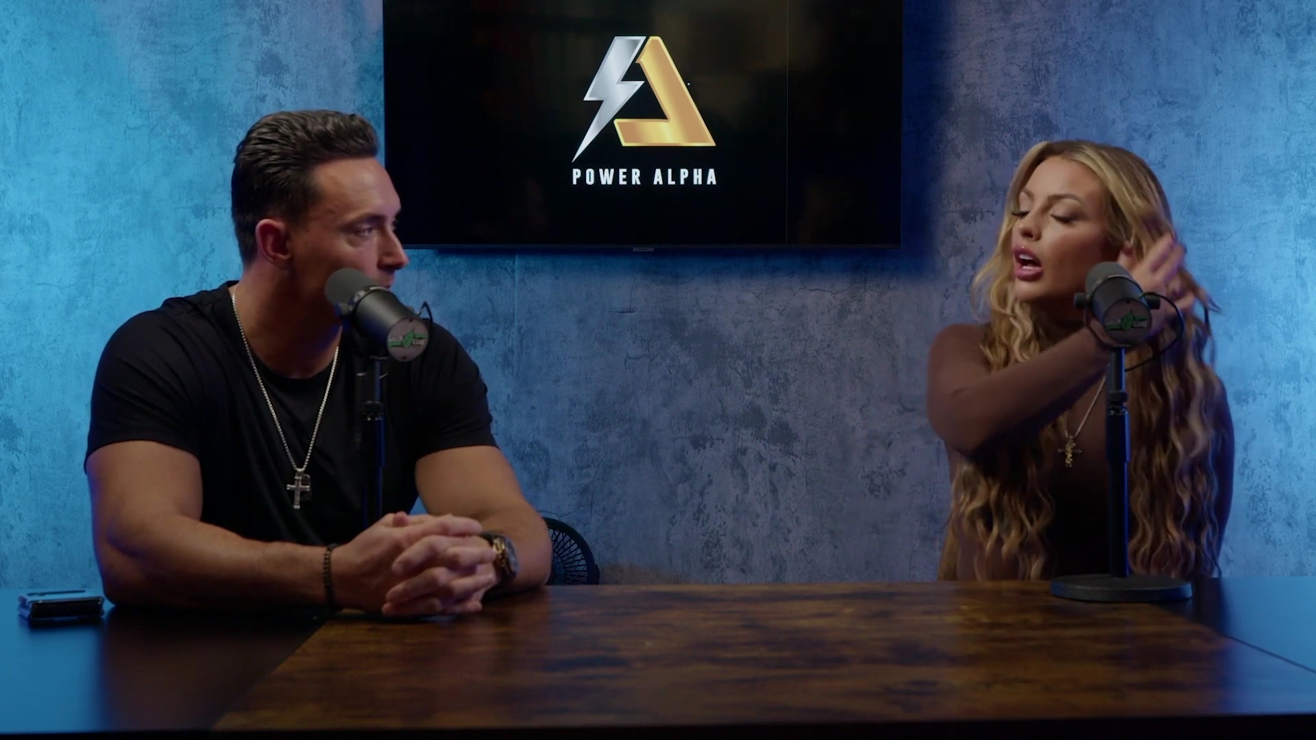 x2mate_com-Ep_9_-_Power_Alphas_Podcast___28Mandy_Saccomanno___Sabby_Piscitelli29-281080p29_mp40749.jpg