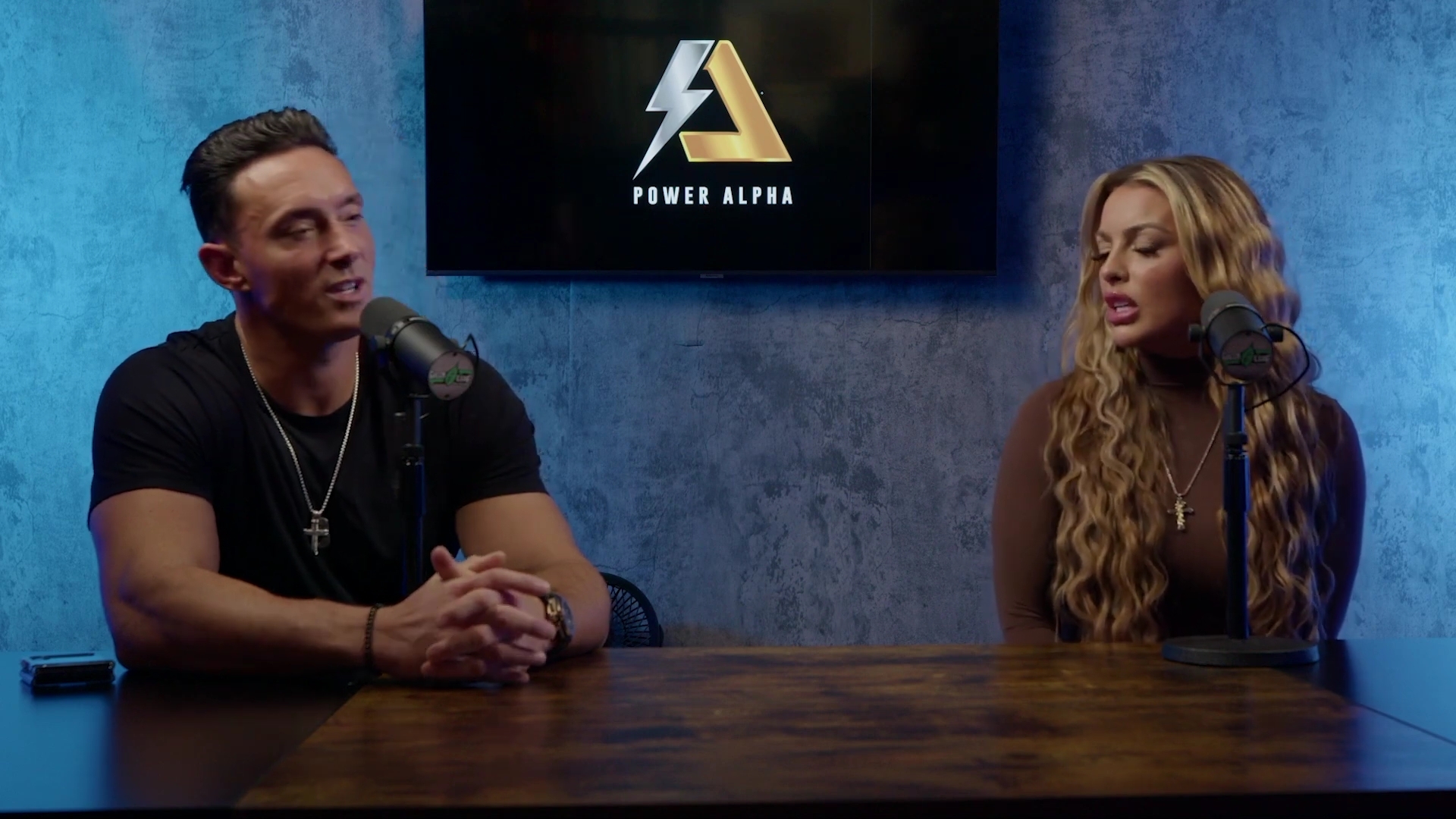x2mate_com-Ep_9_-_Power_Alphas_Podcast___28Mandy_Saccomanno___Sabby_Piscitelli29-281080p29_mp40760.jpg
