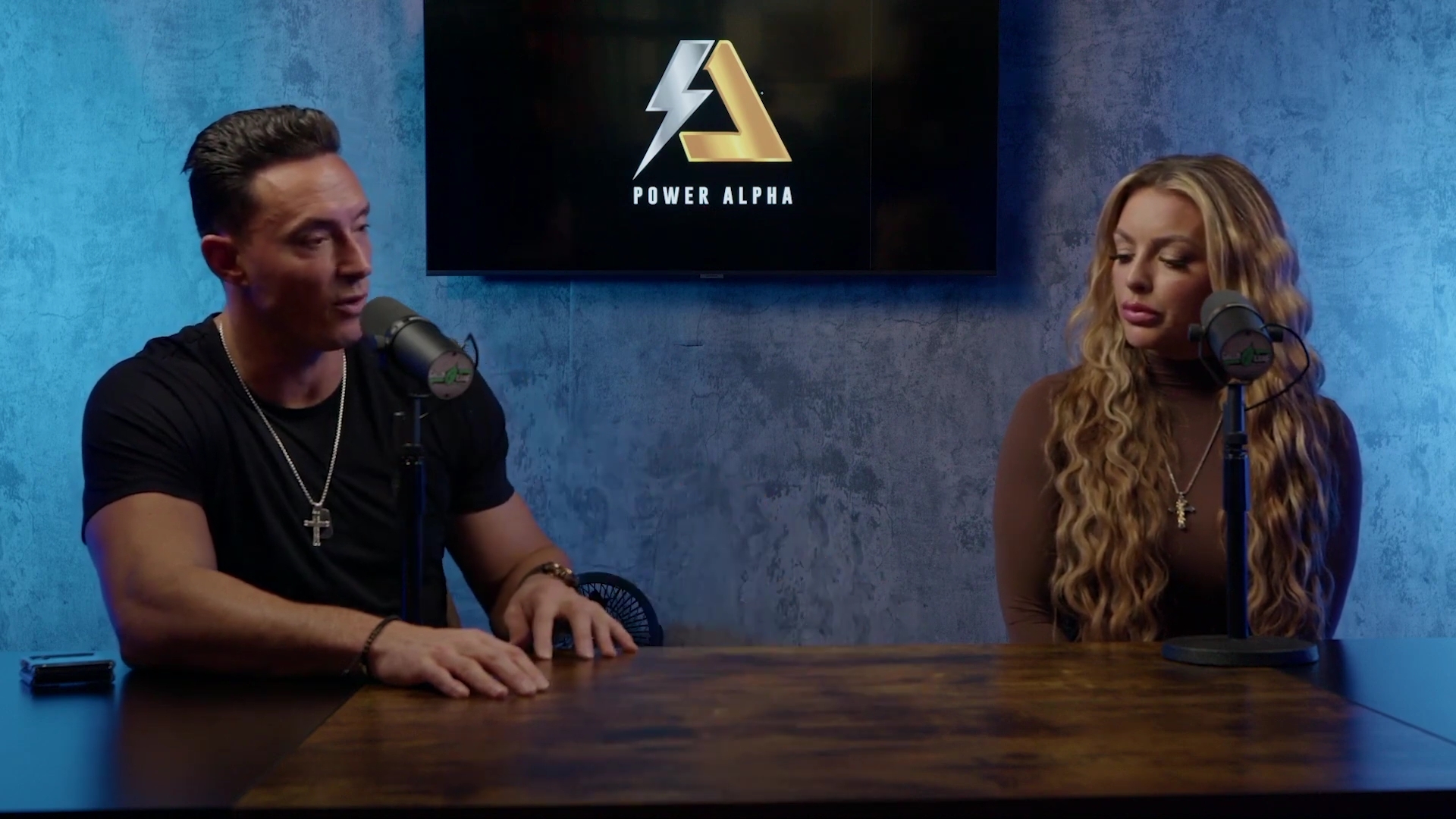 x2mate_com-Ep_9_-_Power_Alphas_Podcast___28Mandy_Saccomanno___Sabby_Piscitelli29-281080p29_mp40773.jpg