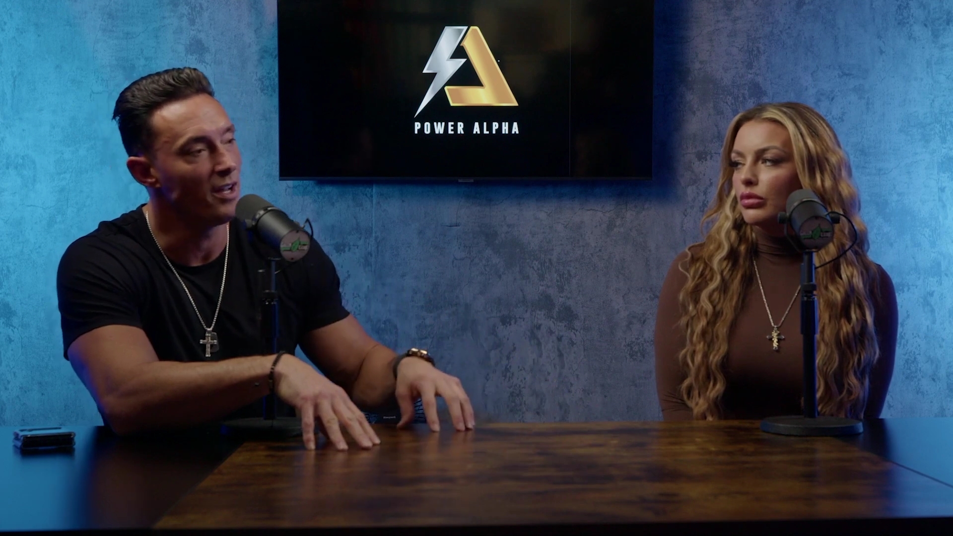 x2mate_com-Ep_9_-_Power_Alphas_Podcast___28Mandy_Saccomanno___Sabby_Piscitelli29-281080p29_mp40796.jpg