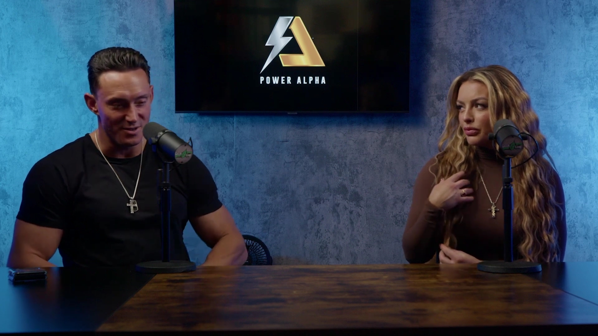 x2mate_com-Ep_9_-_Power_Alphas_Podcast___28Mandy_Saccomanno___Sabby_Piscitelli29-281080p29_mp40854.jpg