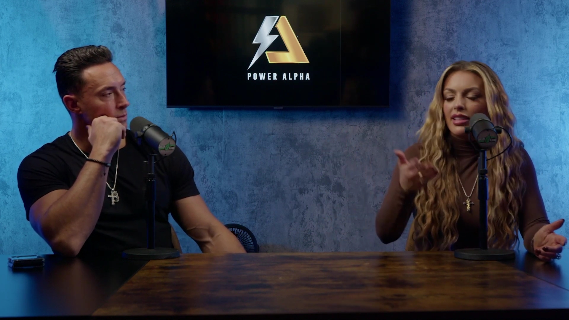 x2mate_com-Ep_9_-_Power_Alphas_Podcast___28Mandy_Saccomanno___Sabby_Piscitelli29-281080p29_mp40964.jpg