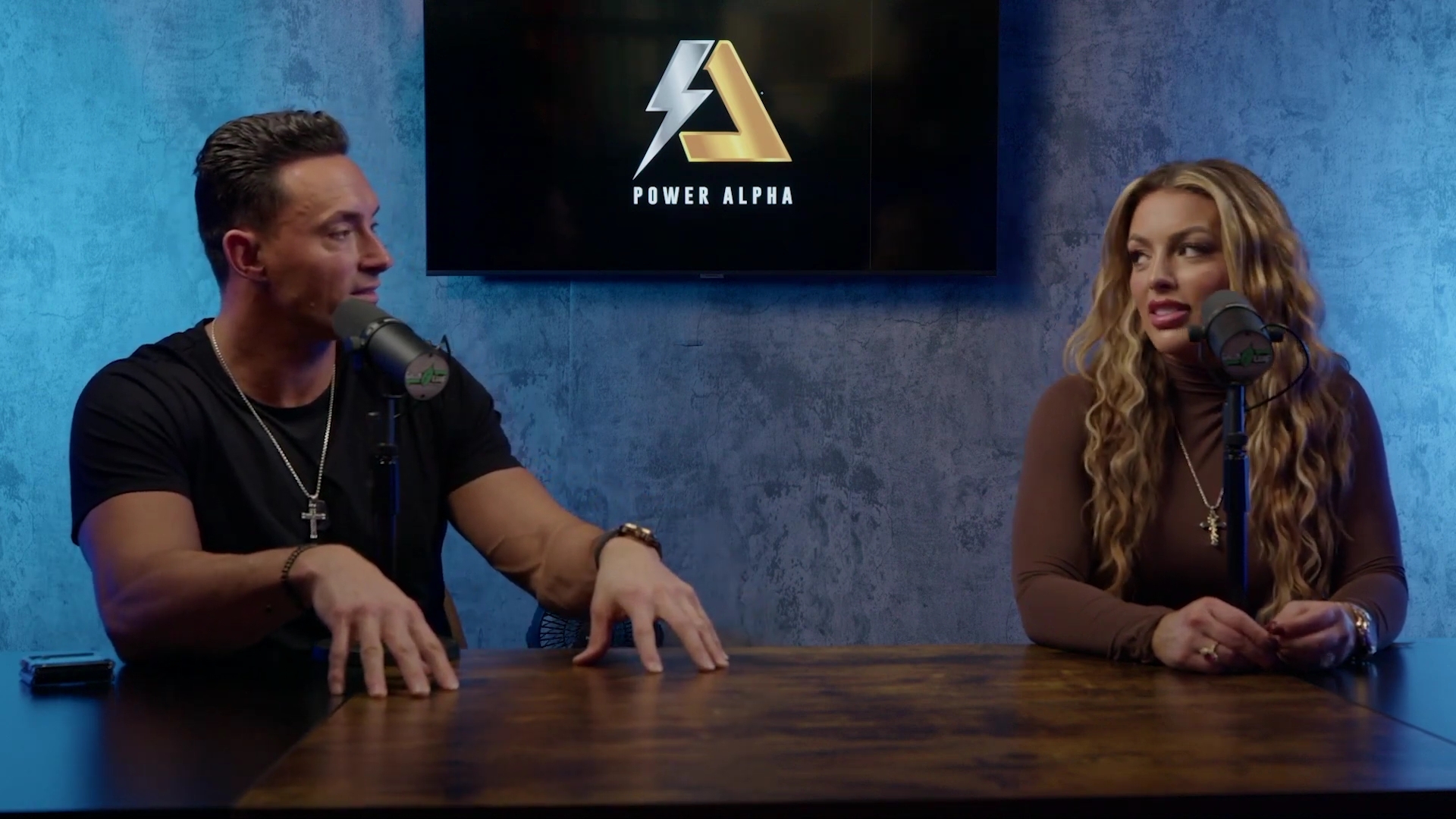 x2mate_com-Ep_9_-_Power_Alphas_Podcast___28Mandy_Saccomanno___Sabby_Piscitelli29-281080p29_mp41004.jpg