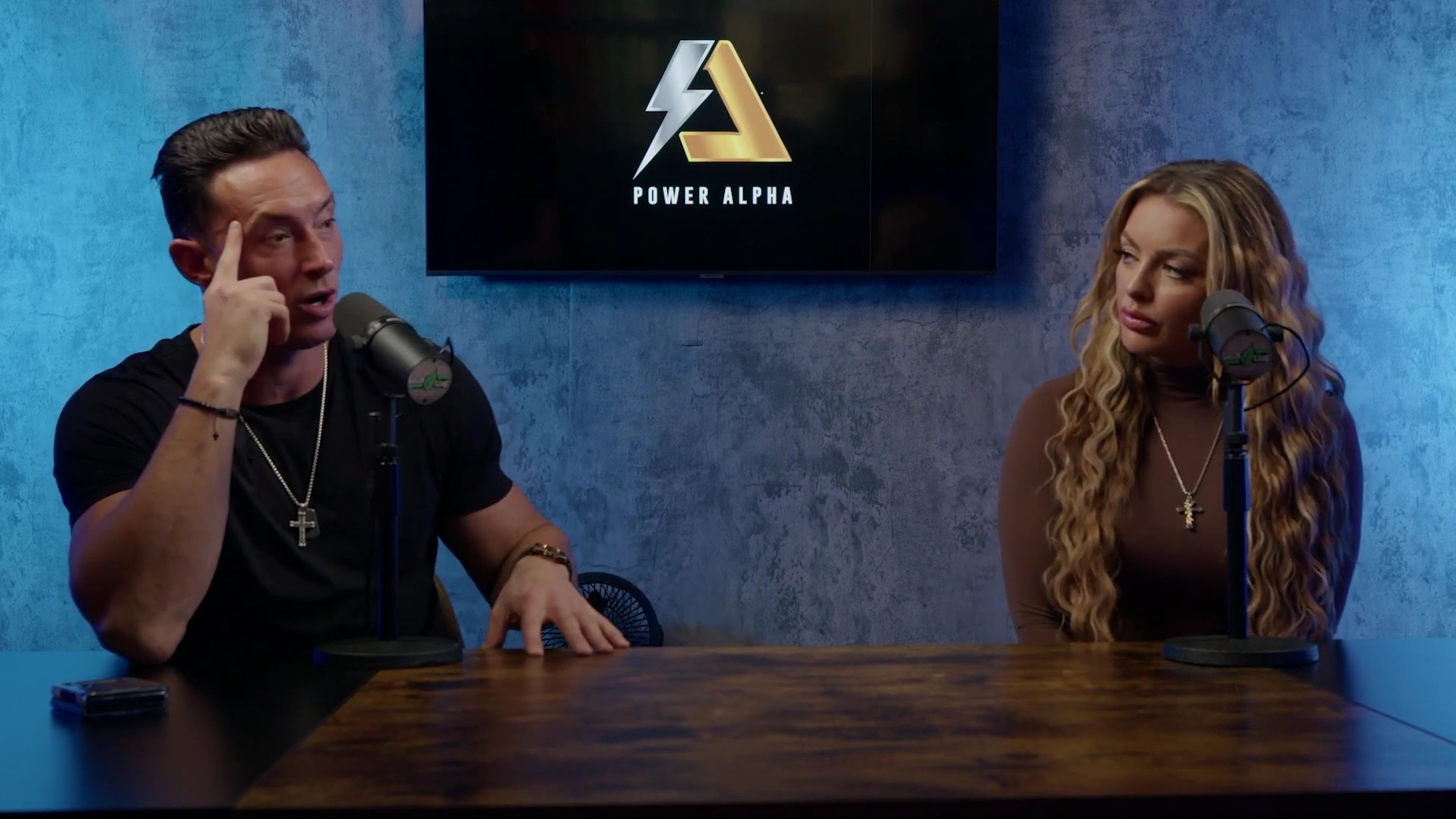 x2mate_com-Ep_9_-_Power_Alphas_Podcast___28Mandy_Saccomanno___Sabby_Piscitelli29-281080p29_mp41047.jpg