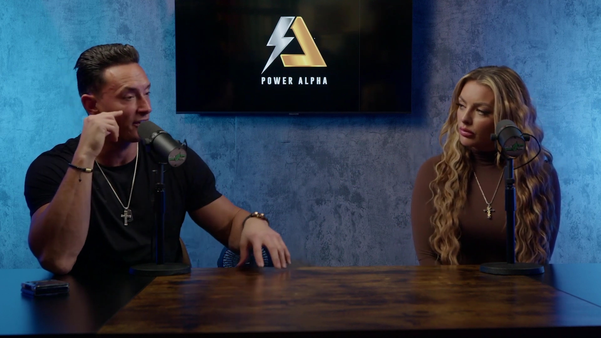 x2mate_com-Ep_9_-_Power_Alphas_Podcast___28Mandy_Saccomanno___Sabby_Piscitelli29-281080p29_mp41048.jpg