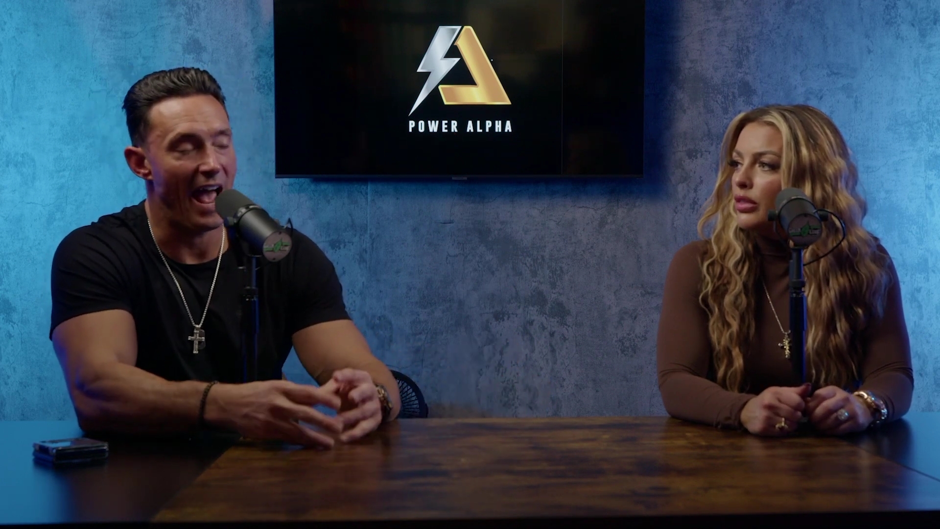 x2mate_com-Ep_9_-_Power_Alphas_Podcast___28Mandy_Saccomanno___Sabby_Piscitelli29-281080p29_mp41163.jpg