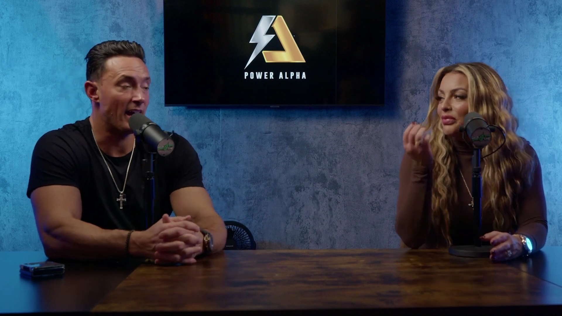 x2mate_com-Ep_9_-_Power_Alphas_Podcast___28Mandy_Saccomanno___Sabby_Piscitelli29-281080p29_mp41180.jpg