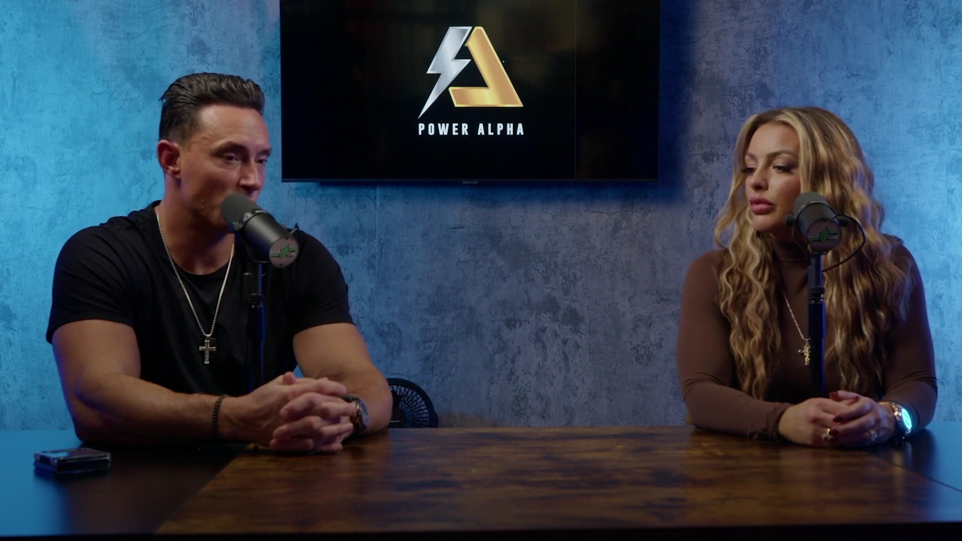 x2mate_com-Ep_9_-_Power_Alphas_Podcast___28Mandy_Saccomanno___Sabby_Piscitelli29-281080p29_mp41185.jpg