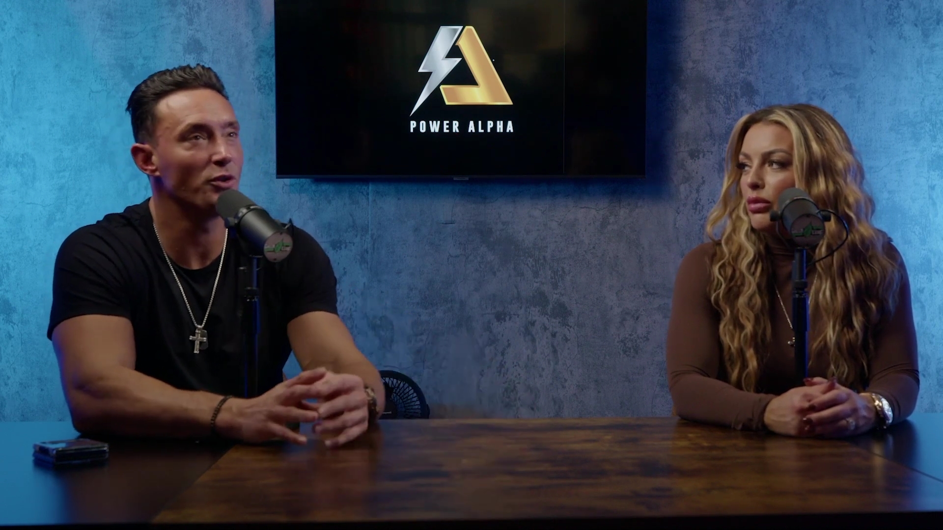 x2mate_com-Ep_9_-_Power_Alphas_Podcast___28Mandy_Saccomanno___Sabby_Piscitelli29-281080p29_mp41193.jpg