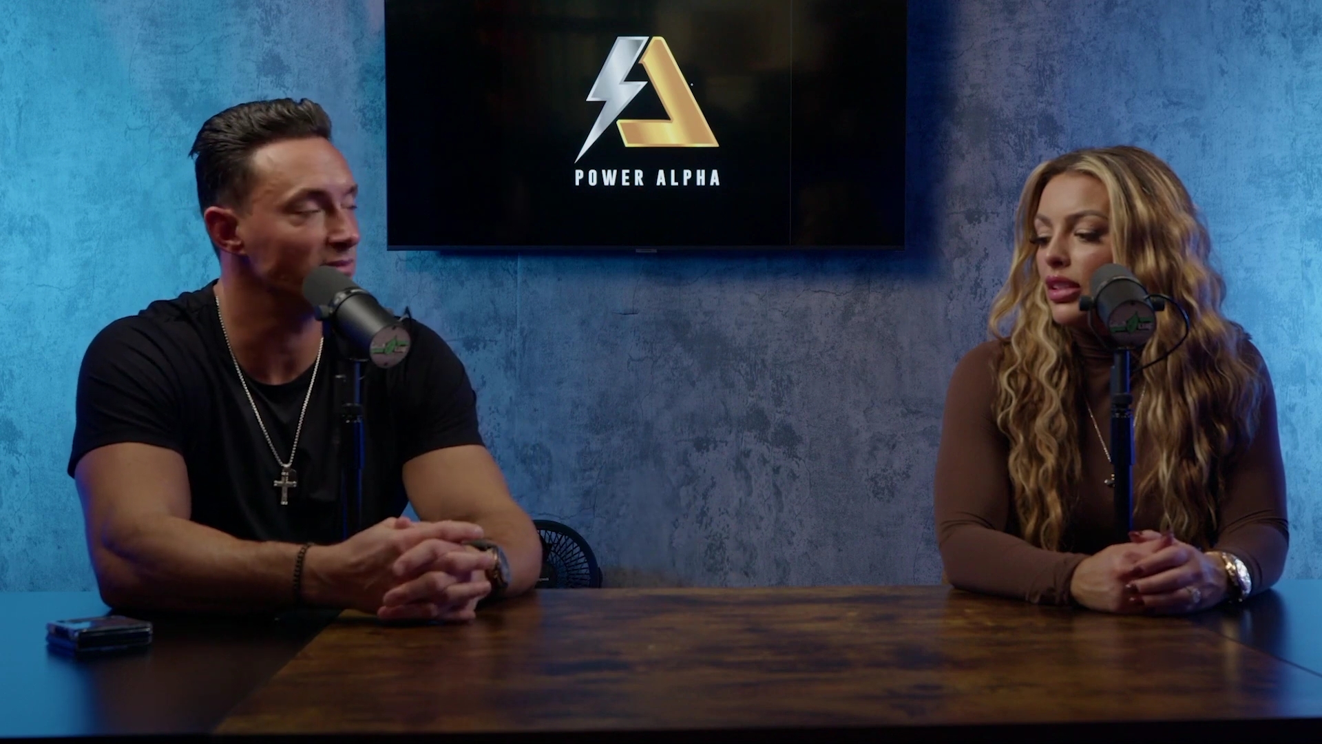 x2mate_com-Ep_9_-_Power_Alphas_Podcast___28Mandy_Saccomanno___Sabby_Piscitelli29-281080p29_mp41195.jpg