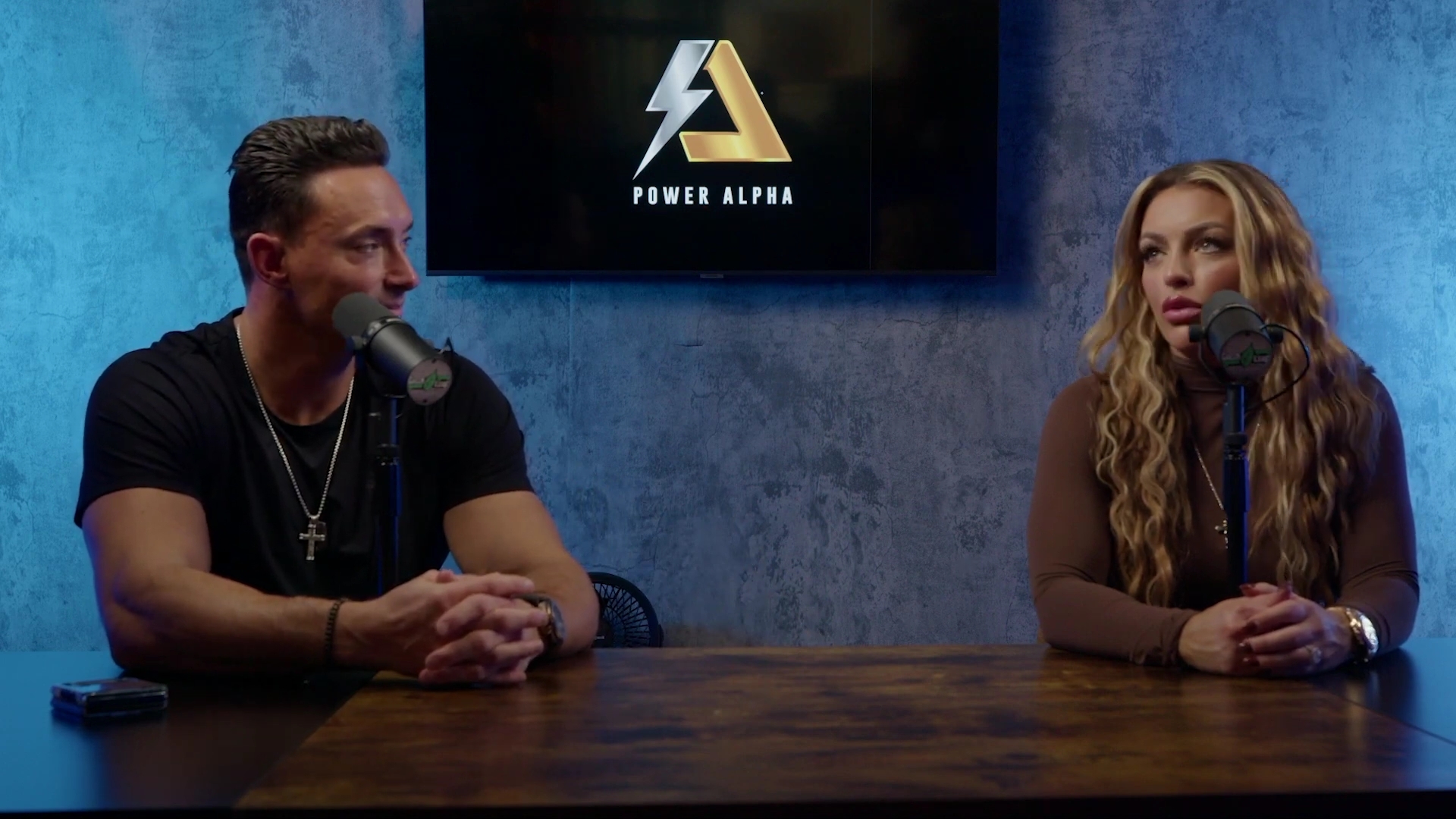 x2mate_com-Ep_9_-_Power_Alphas_Podcast___28Mandy_Saccomanno___Sabby_Piscitelli29-281080p29_mp41198.jpg