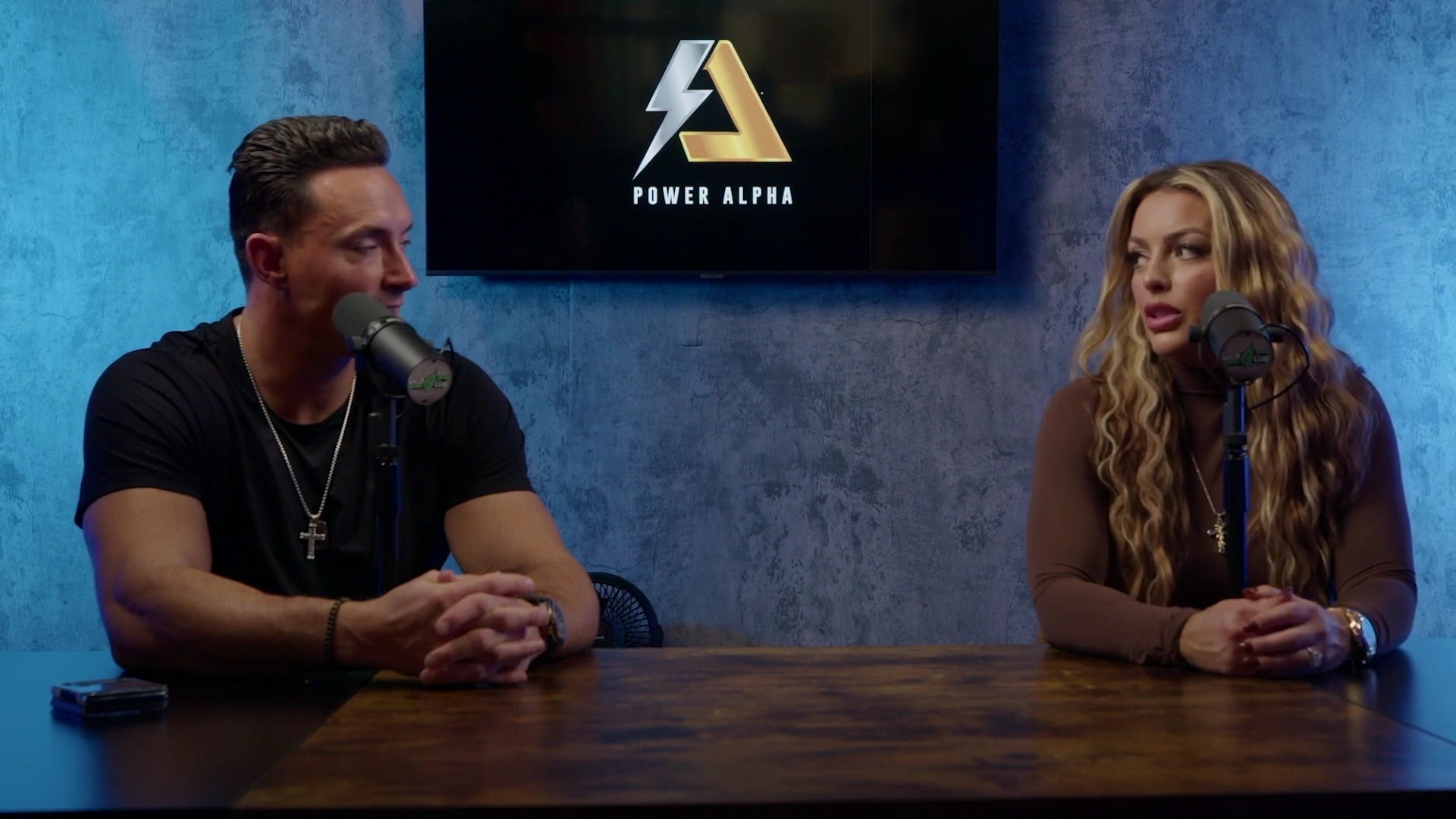 x2mate_com-Ep_9_-_Power_Alphas_Podcast___28Mandy_Saccomanno___Sabby_Piscitelli29-281080p29_mp41201.jpg
