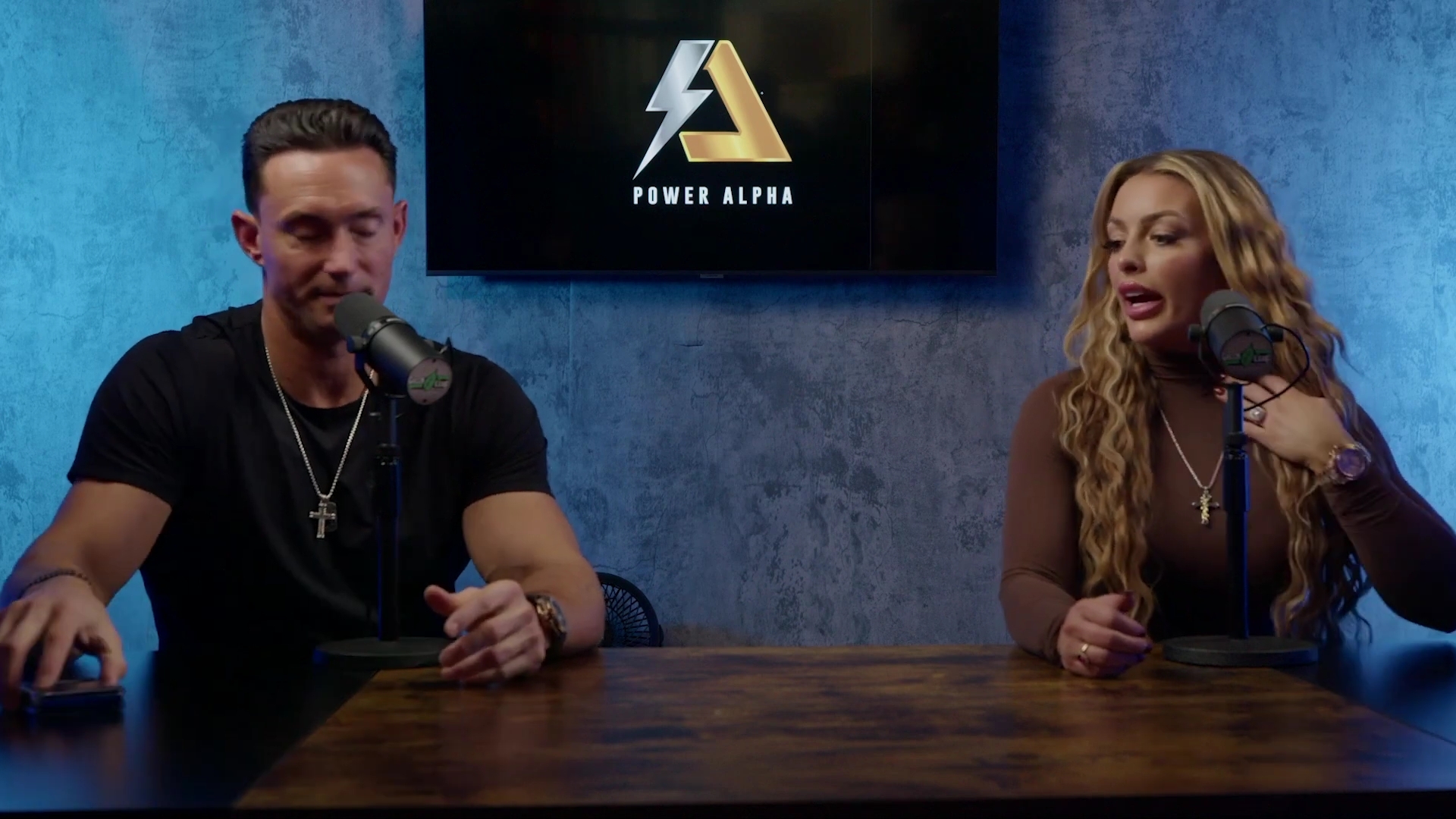 x2mate_com-Ep_9_-_Power_Alphas_Podcast___28Mandy_Saccomanno___Sabby_Piscitelli29-281080p29_mp41209.jpg