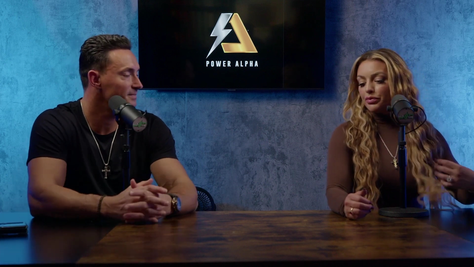 x2mate_com-Ep_9_-_Power_Alphas_Podcast___28Mandy_Saccomanno___Sabby_Piscitelli29-281080p29_mp41210.jpg