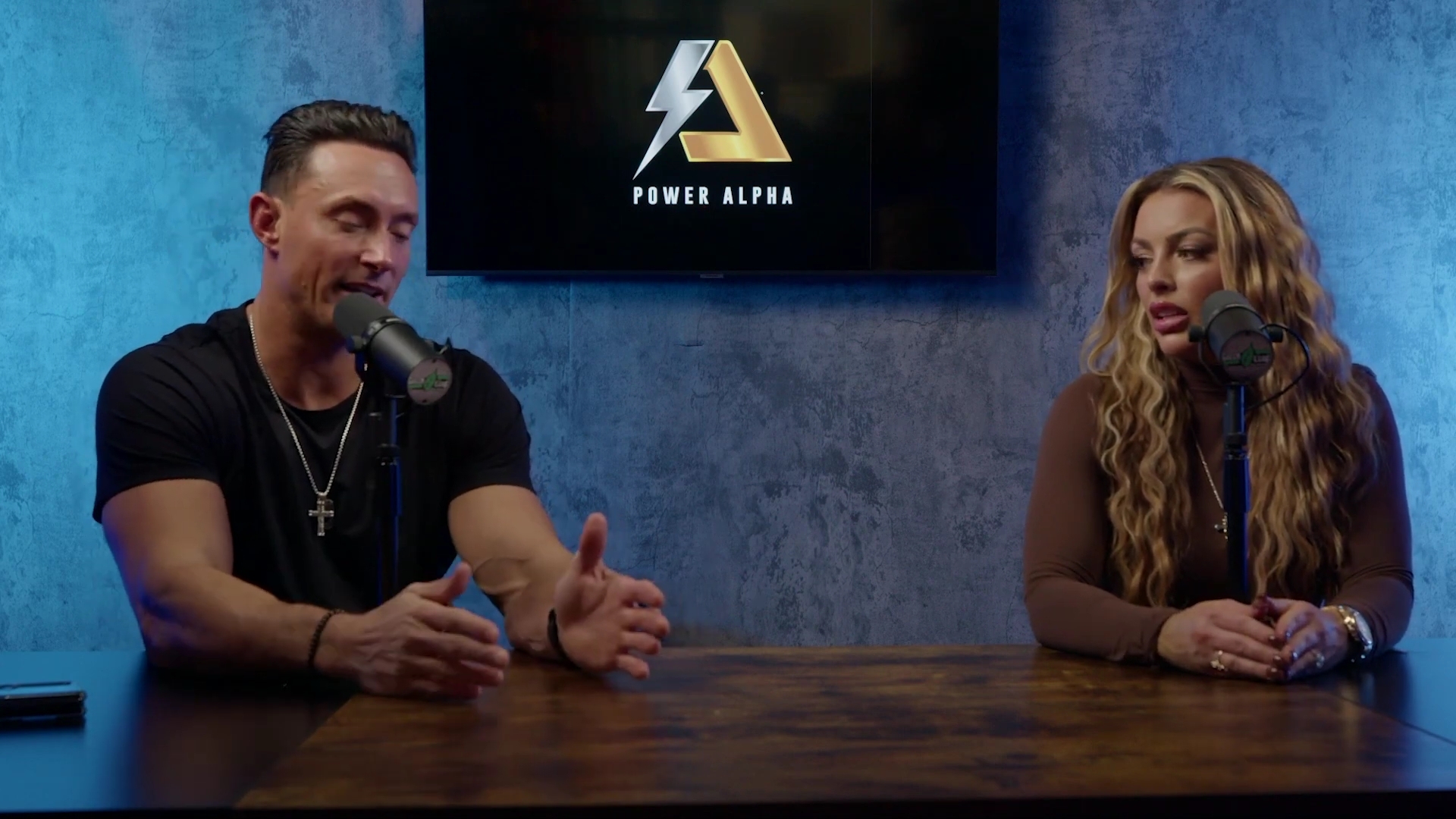 x2mate_com-Ep_9_-_Power_Alphas_Podcast___28Mandy_Saccomanno___Sabby_Piscitelli29-281080p29_mp41217.jpg