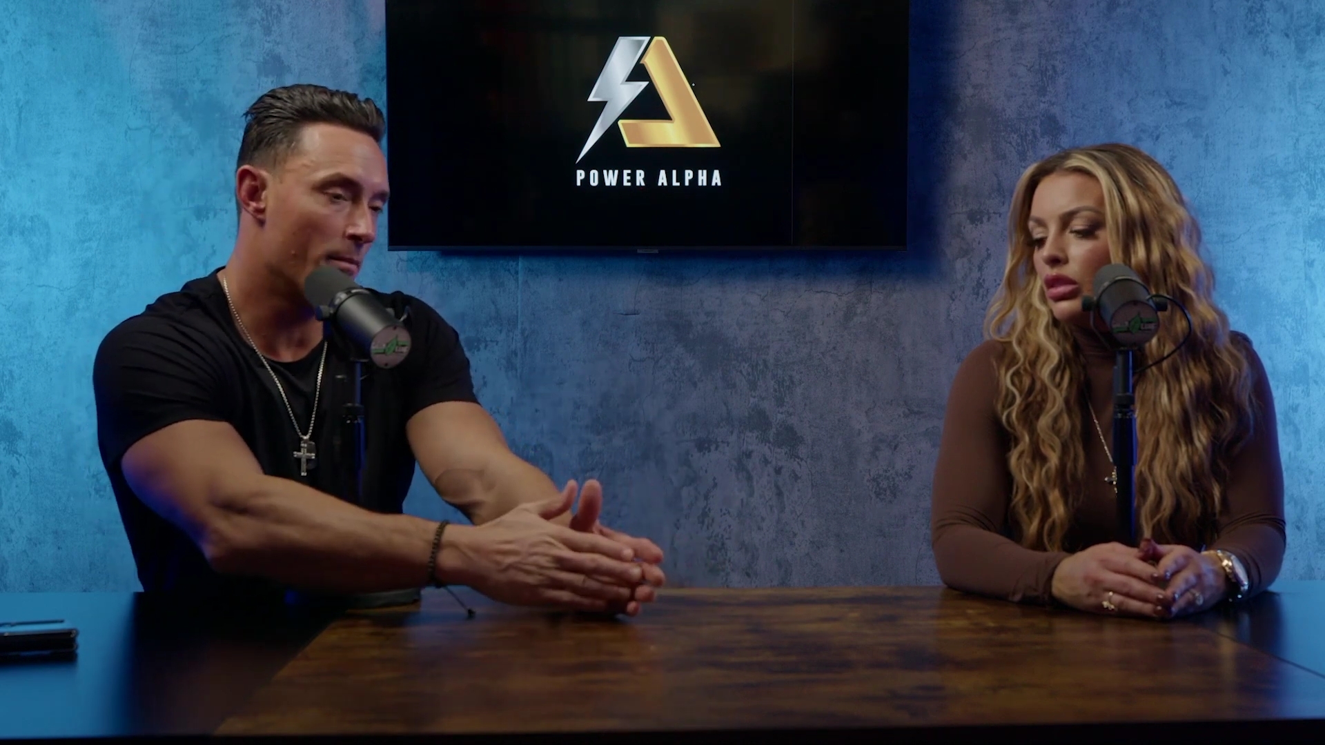 x2mate_com-Ep_9_-_Power_Alphas_Podcast___28Mandy_Saccomanno___Sabby_Piscitelli29-281080p29_mp41223.jpg