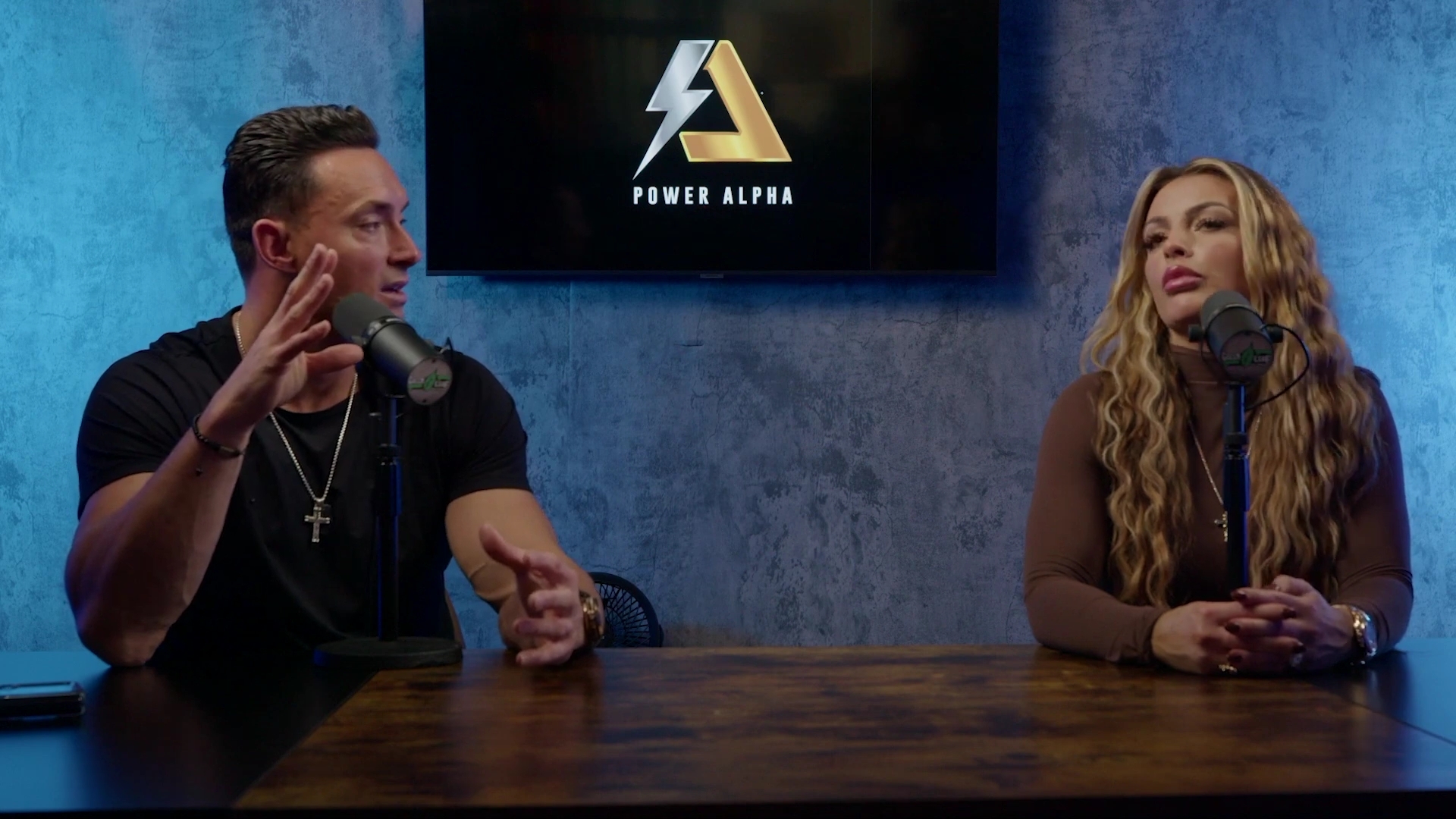 x2mate_com-Ep_9_-_Power_Alphas_Podcast___28Mandy_Saccomanno___Sabby_Piscitelli29-281080p29_mp41243.jpg