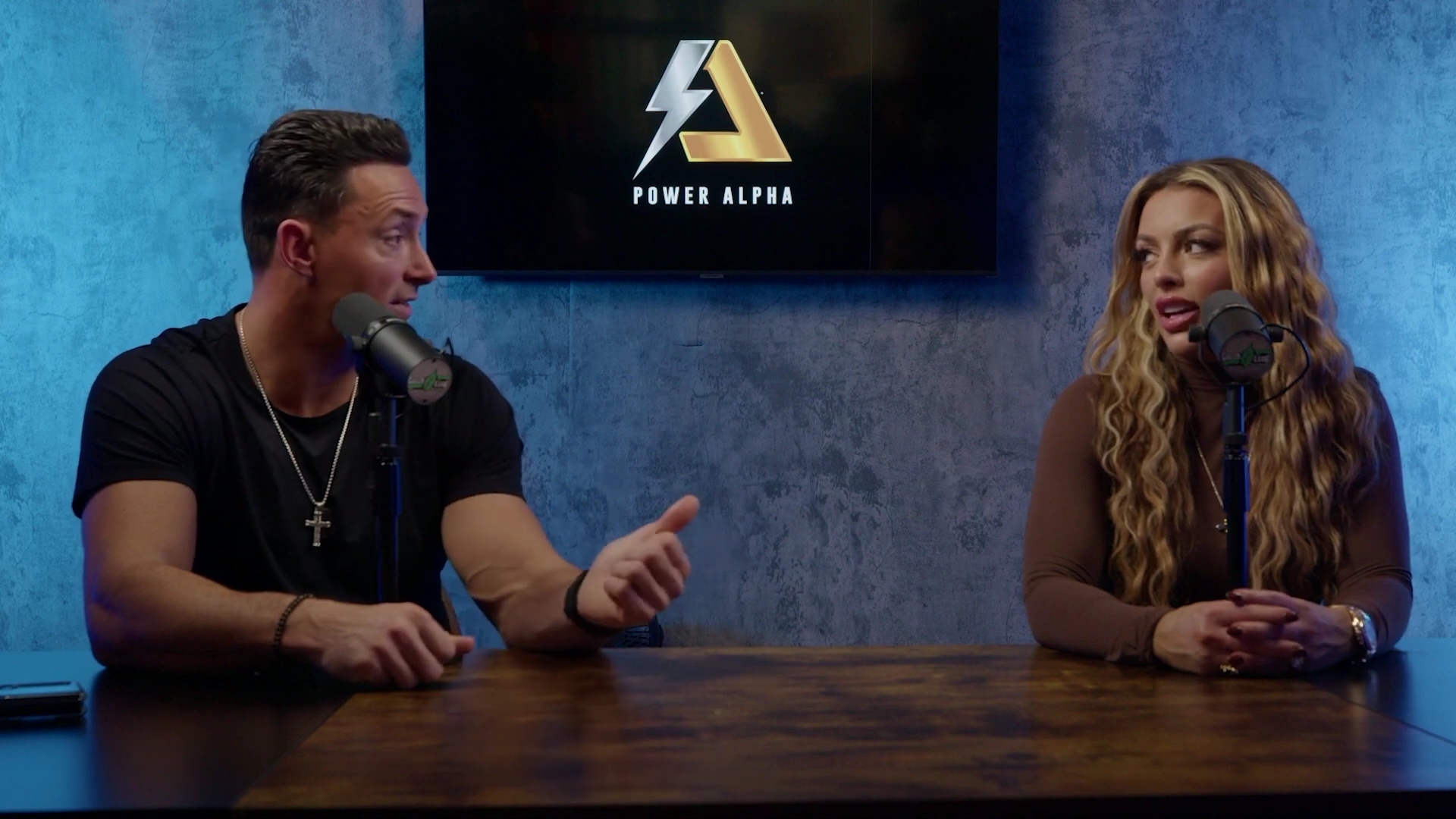 x2mate_com-Ep_9_-_Power_Alphas_Podcast___28Mandy_Saccomanno___Sabby_Piscitelli29-281080p29_mp41253.jpg
