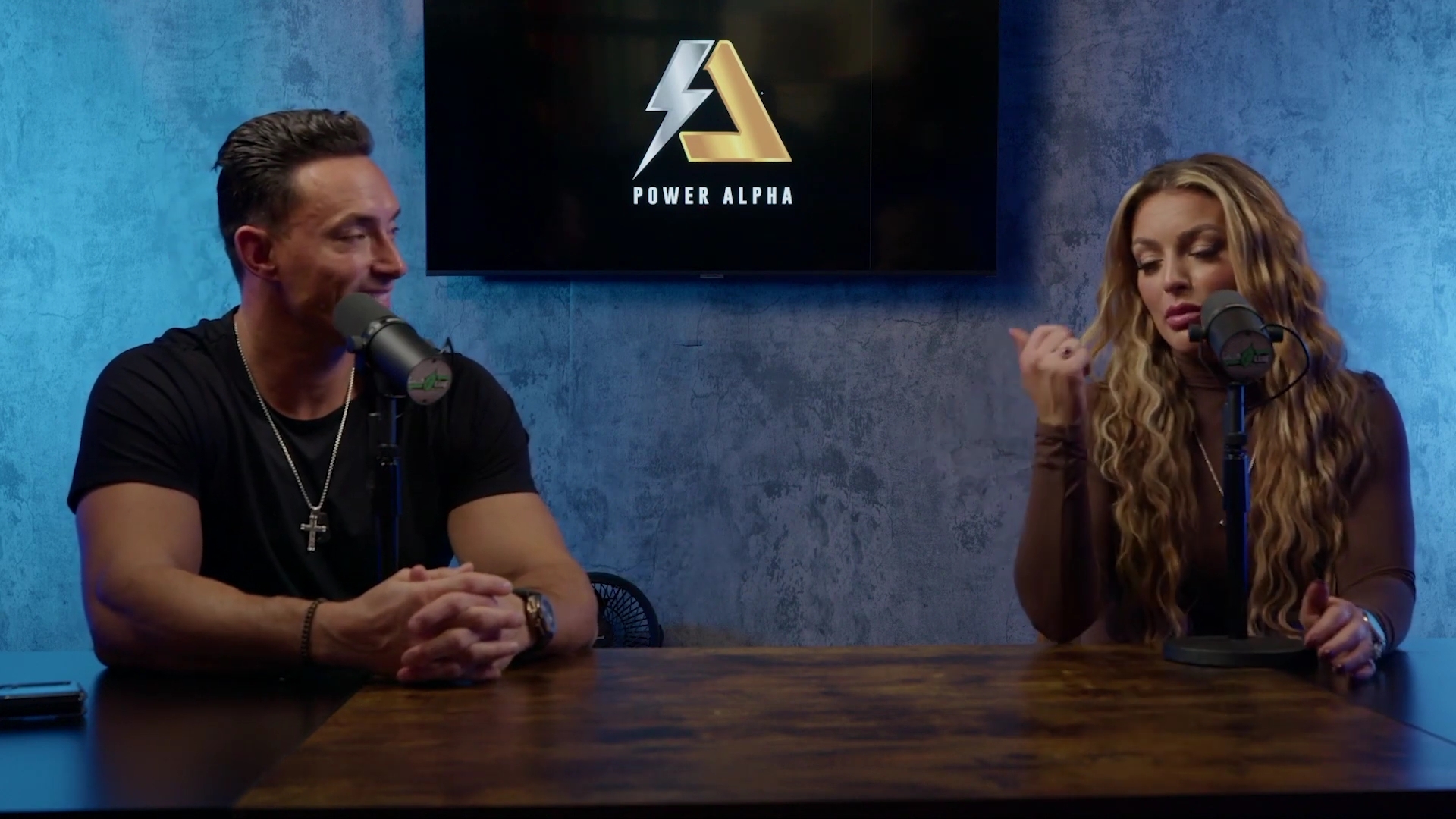 x2mate_com-Ep_9_-_Power_Alphas_Podcast___28Mandy_Saccomanno___Sabby_Piscitelli29-281080p29_mp41257.jpg