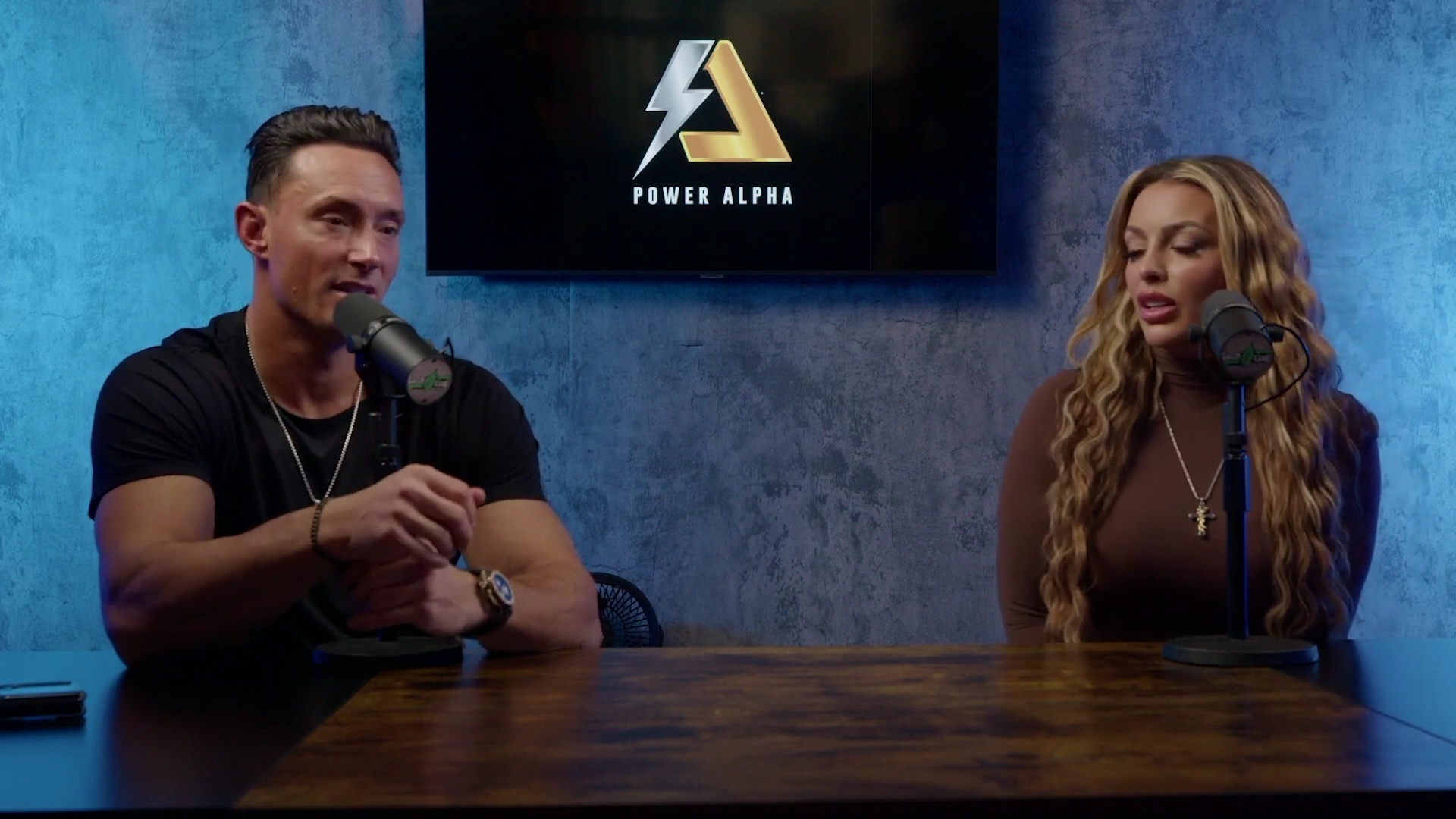 x2mate_com-Ep_9_-_Power_Alphas_Podcast___28Mandy_Saccomanno___Sabby_Piscitelli29-281080p29_mp41263.jpg