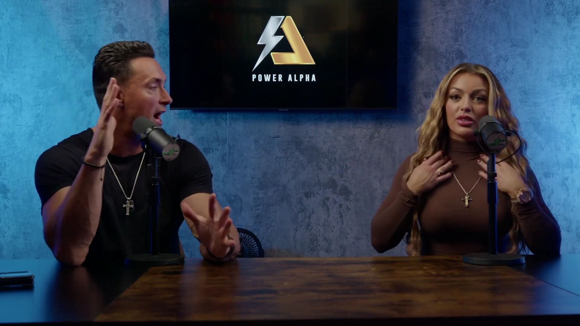 x2mate_com-Ep_9_-_Power_Alphas_Podcast___28Mandy_Saccomanno___Sabby_Piscitelli29-281080p29_mp41289.jpg
